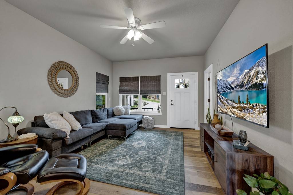 New Braunfels, TX 78130,10 Moss Rock DR