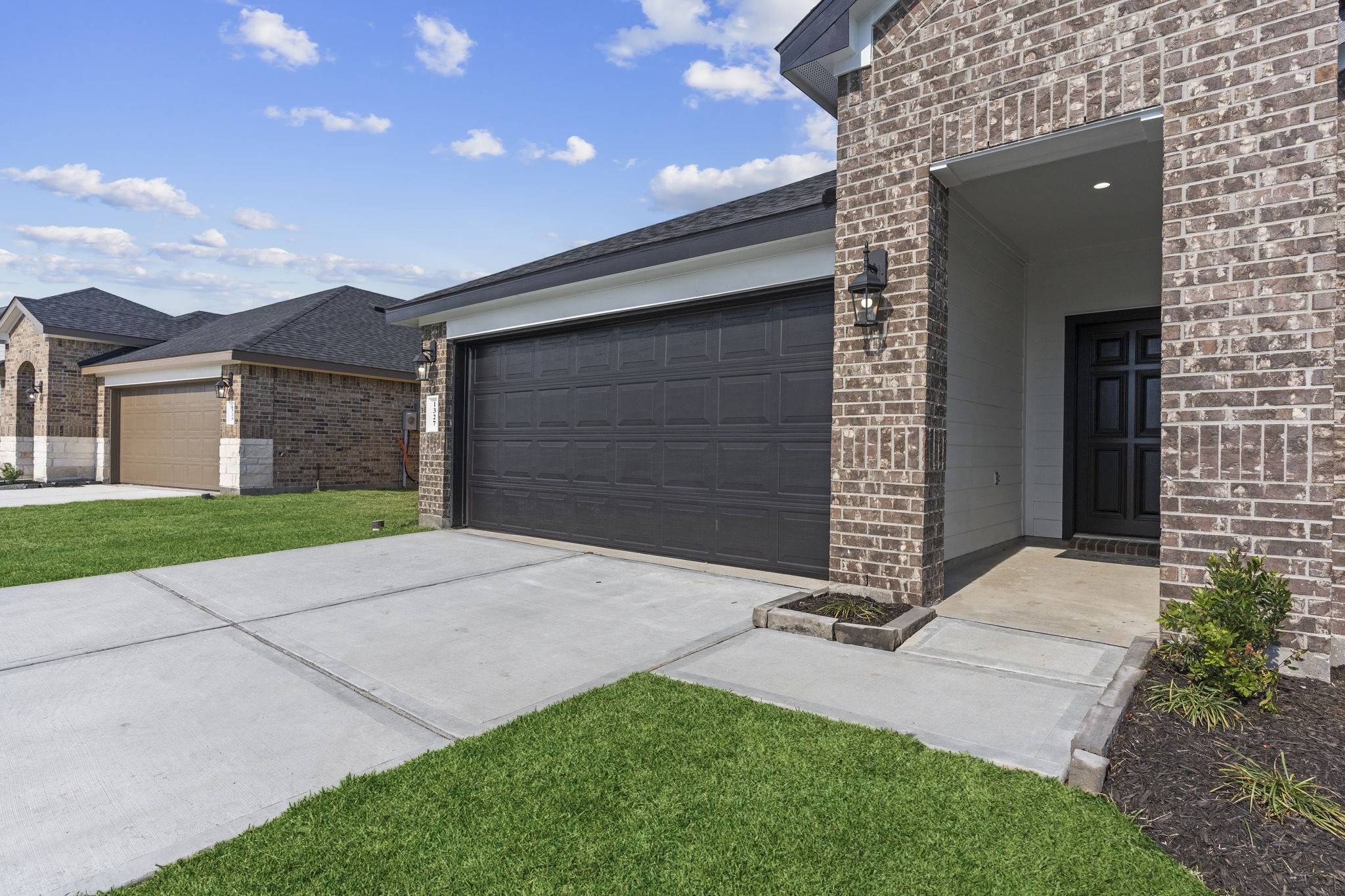 Iowa Colony, TX 77583,1227 Sandy Shore LN