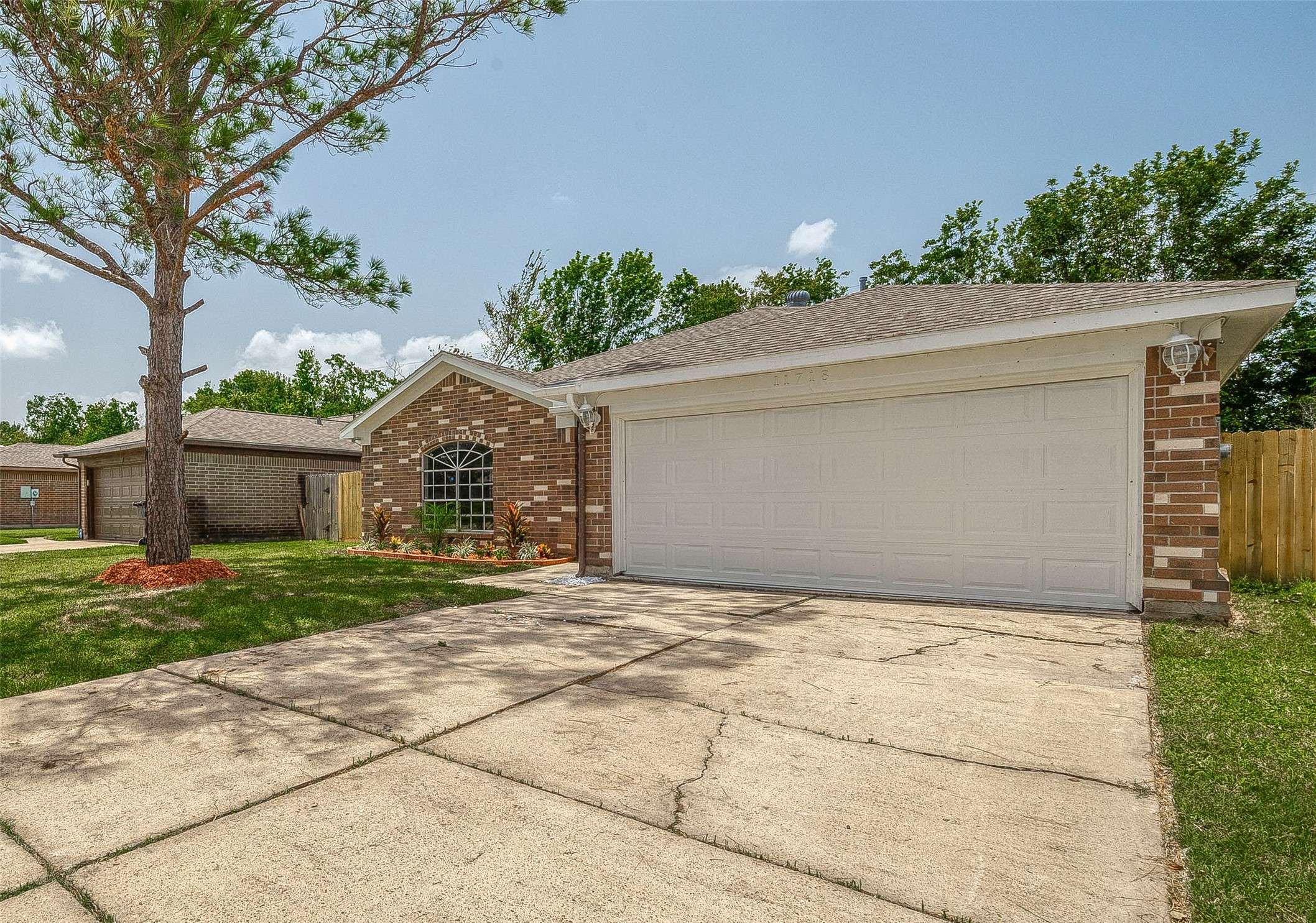 Houston, TX 77048,11718 Mill Valley RD