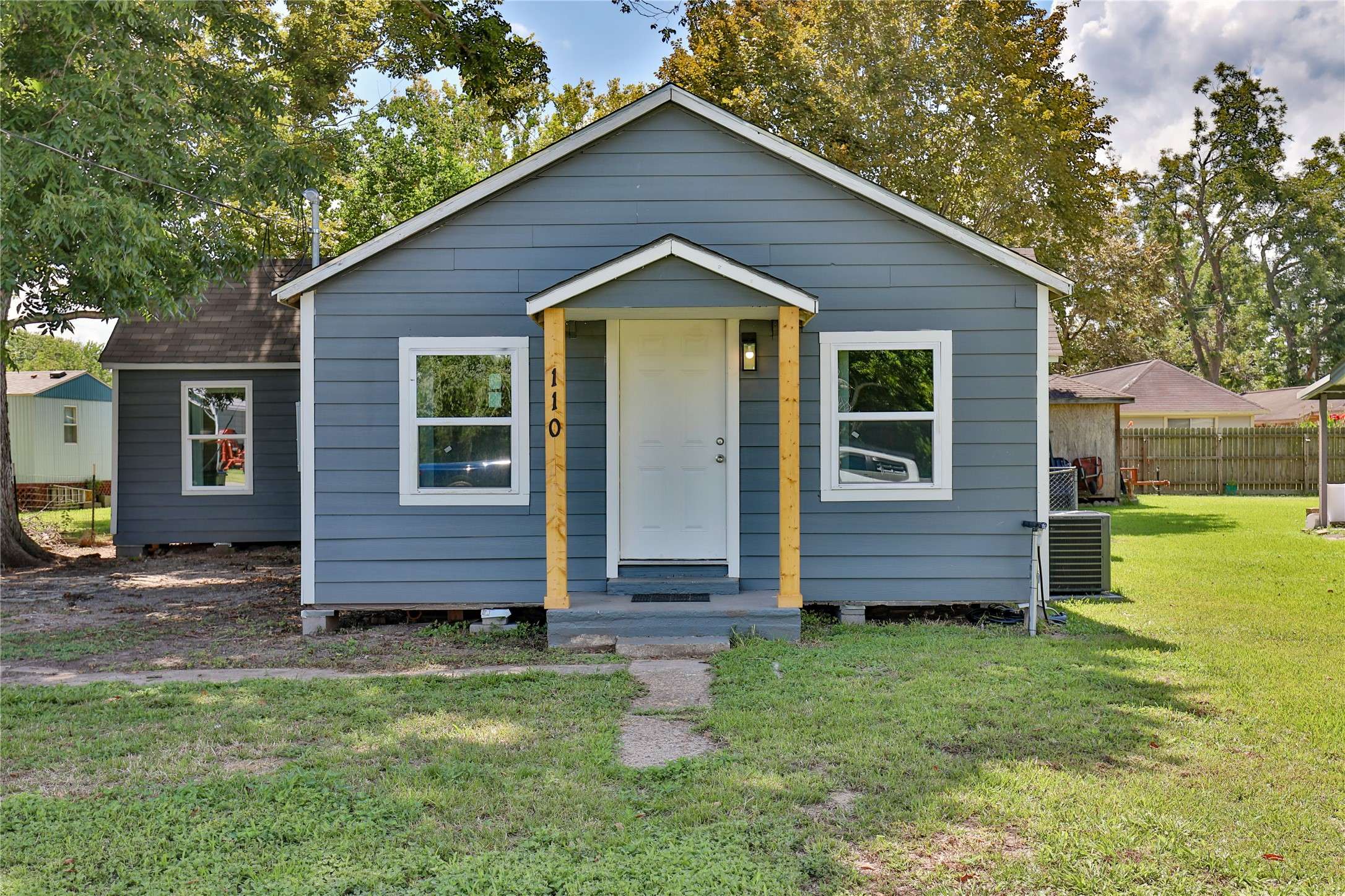 Brazoria, TX 77422,110 Millican ST
