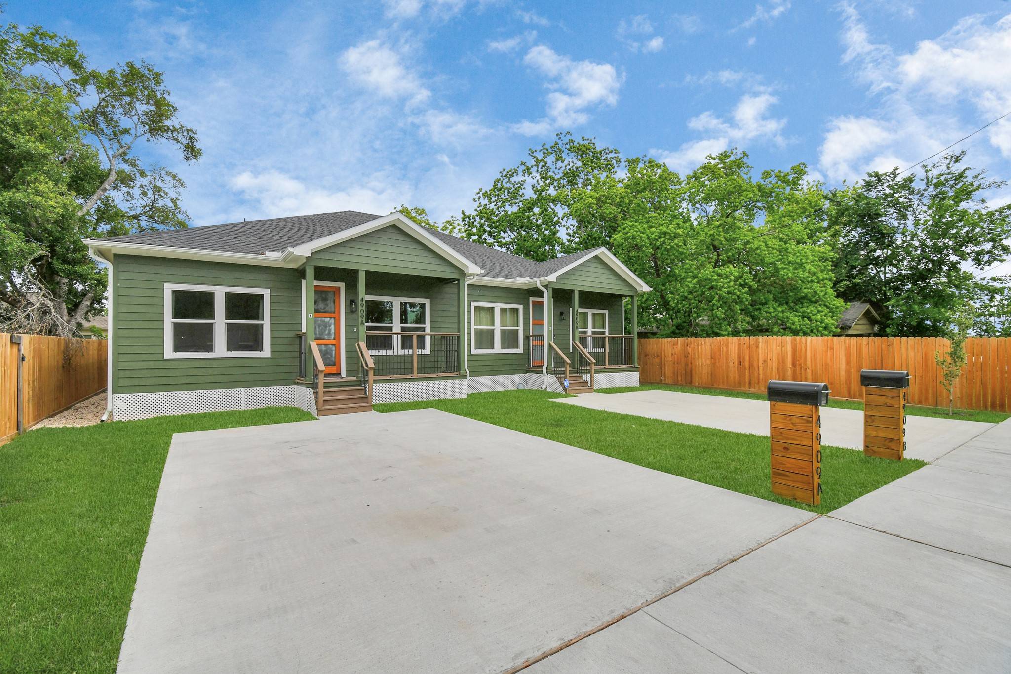 Houston, TX 77033,4909 Higgins ST #A
