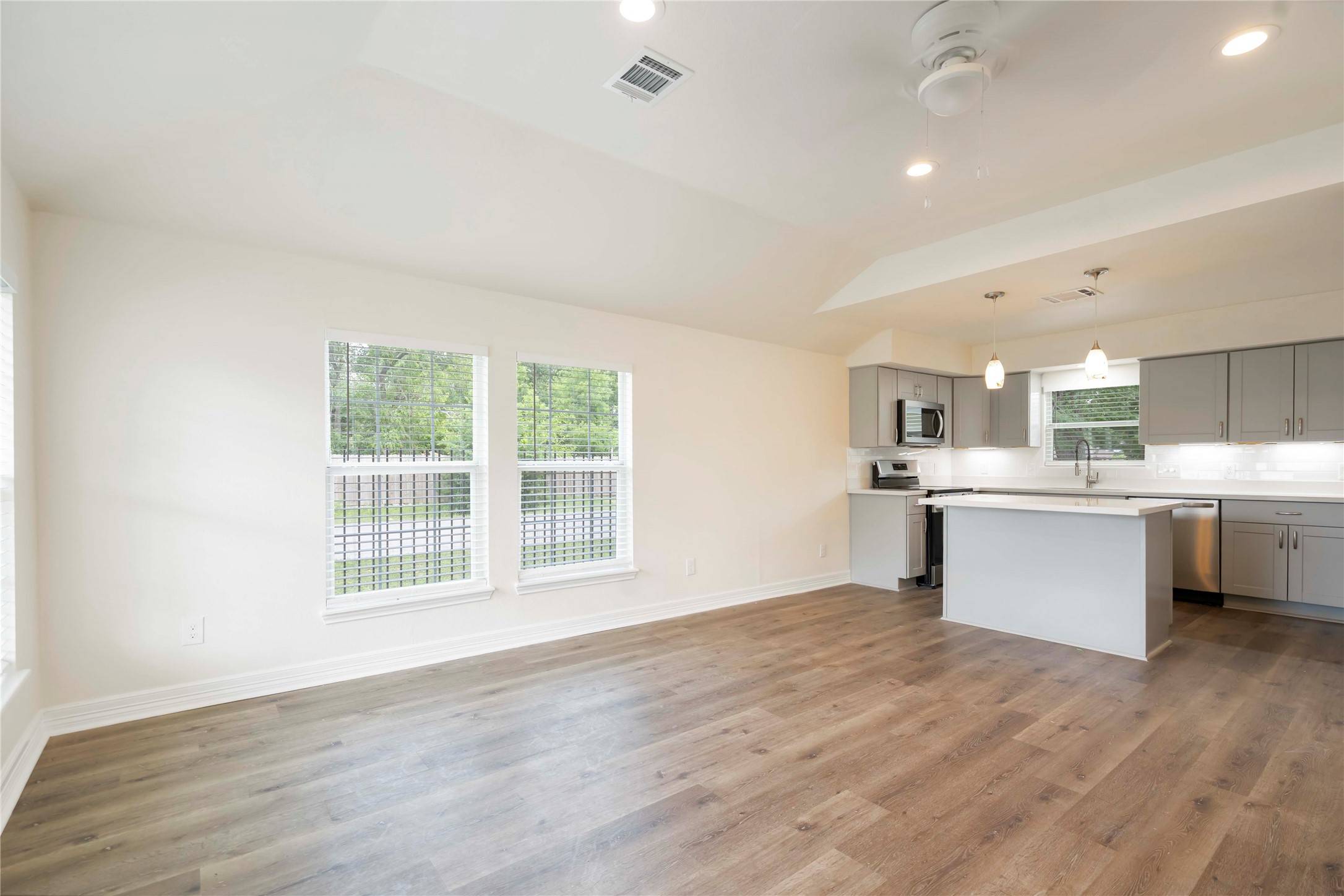 Houston, TX 77088,798 Fair ST