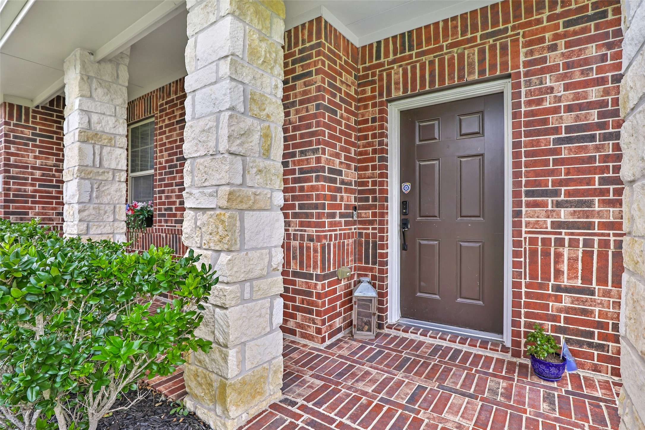 Crosby, TX 77532,13602 Kodiak Brown Bear ST