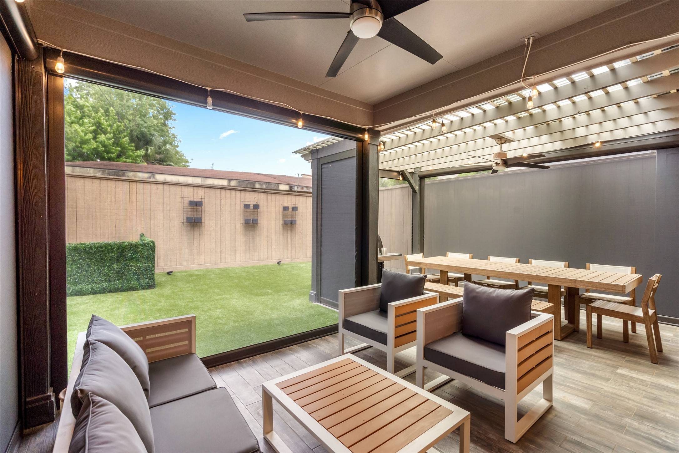 Houston, TX 77006,1616 Nevada ST