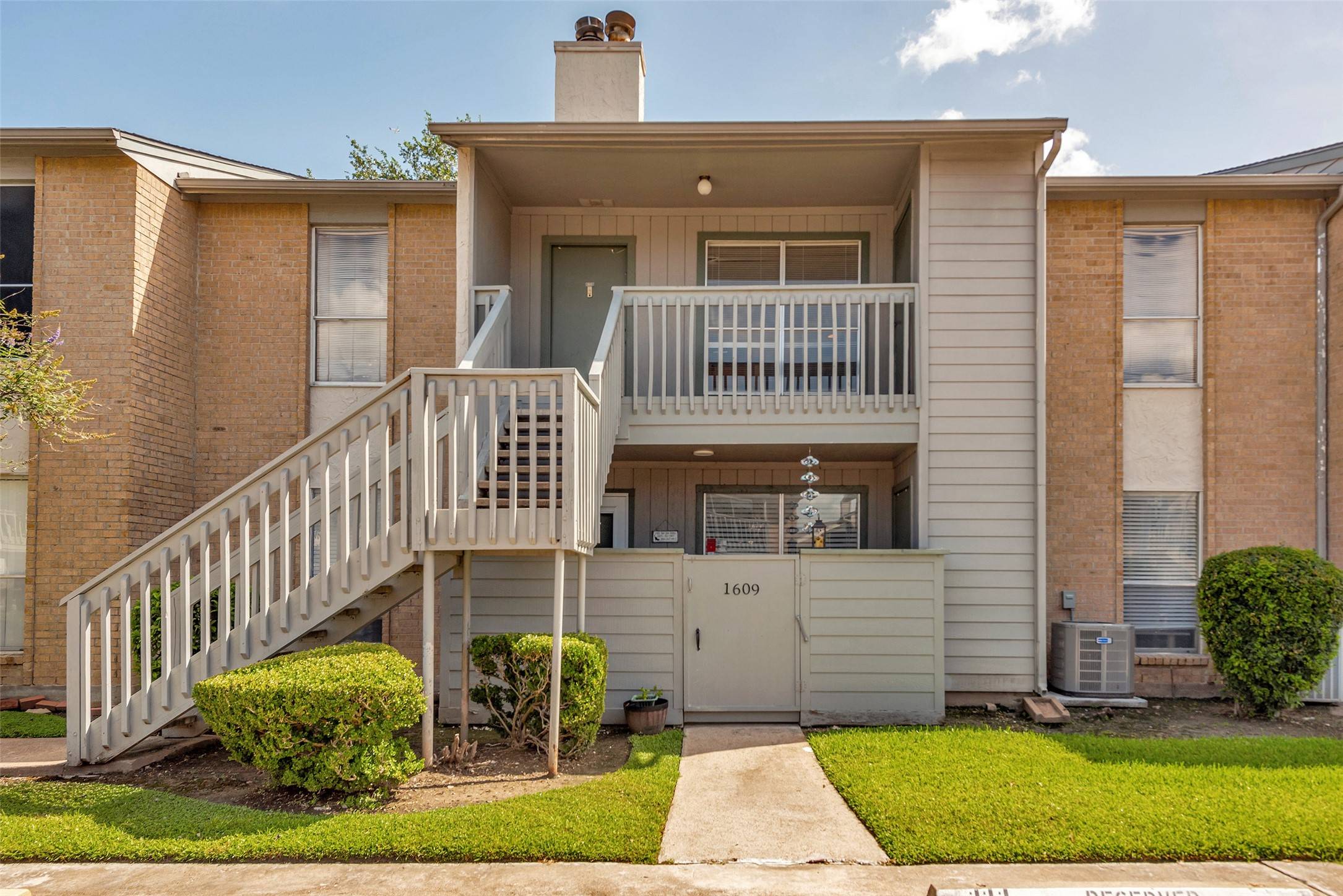 Webster, TX 77598,260 El Dorado BLVD #1610