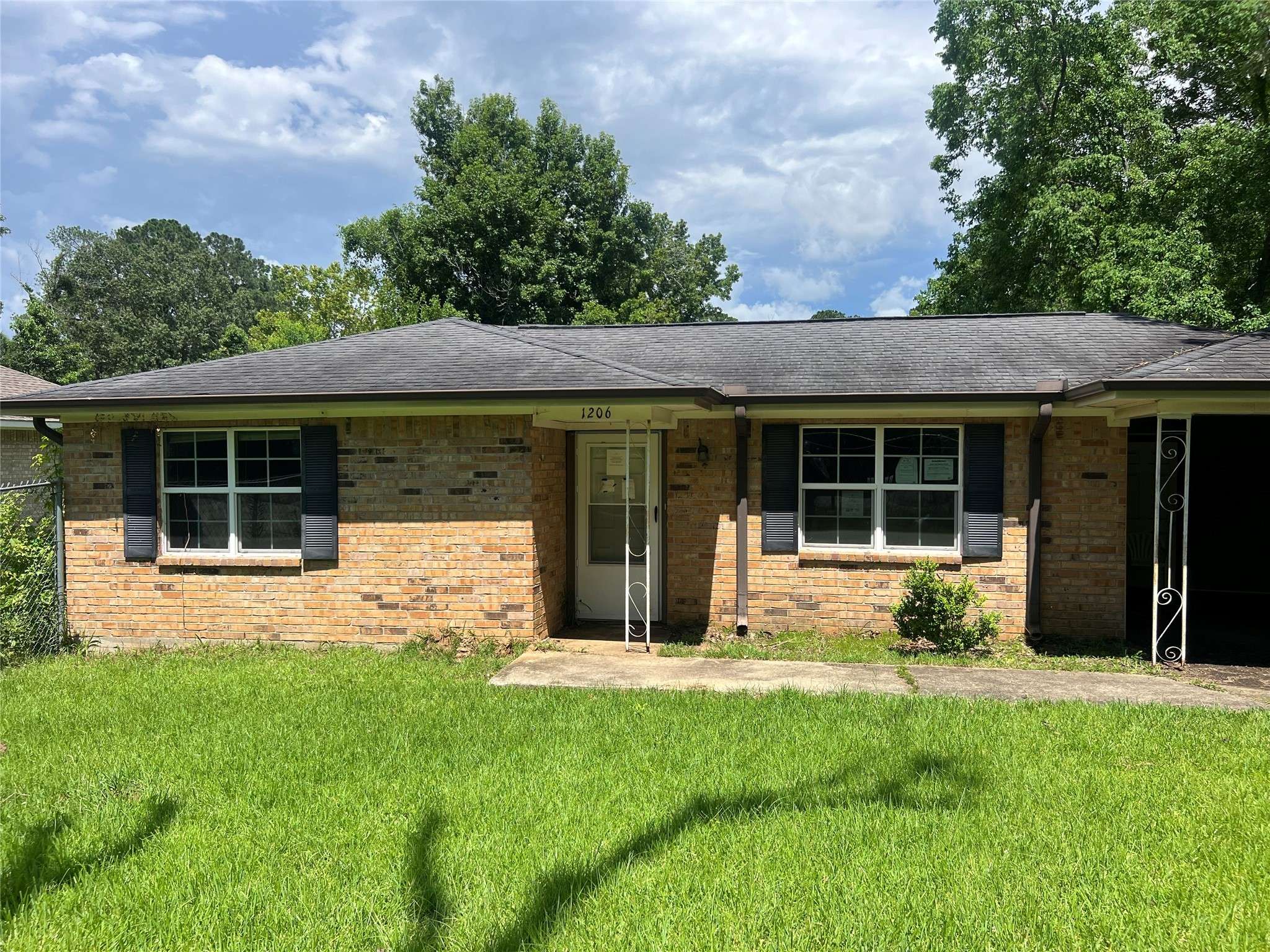 Jasper, TX 75951,1206 Hopkins DR