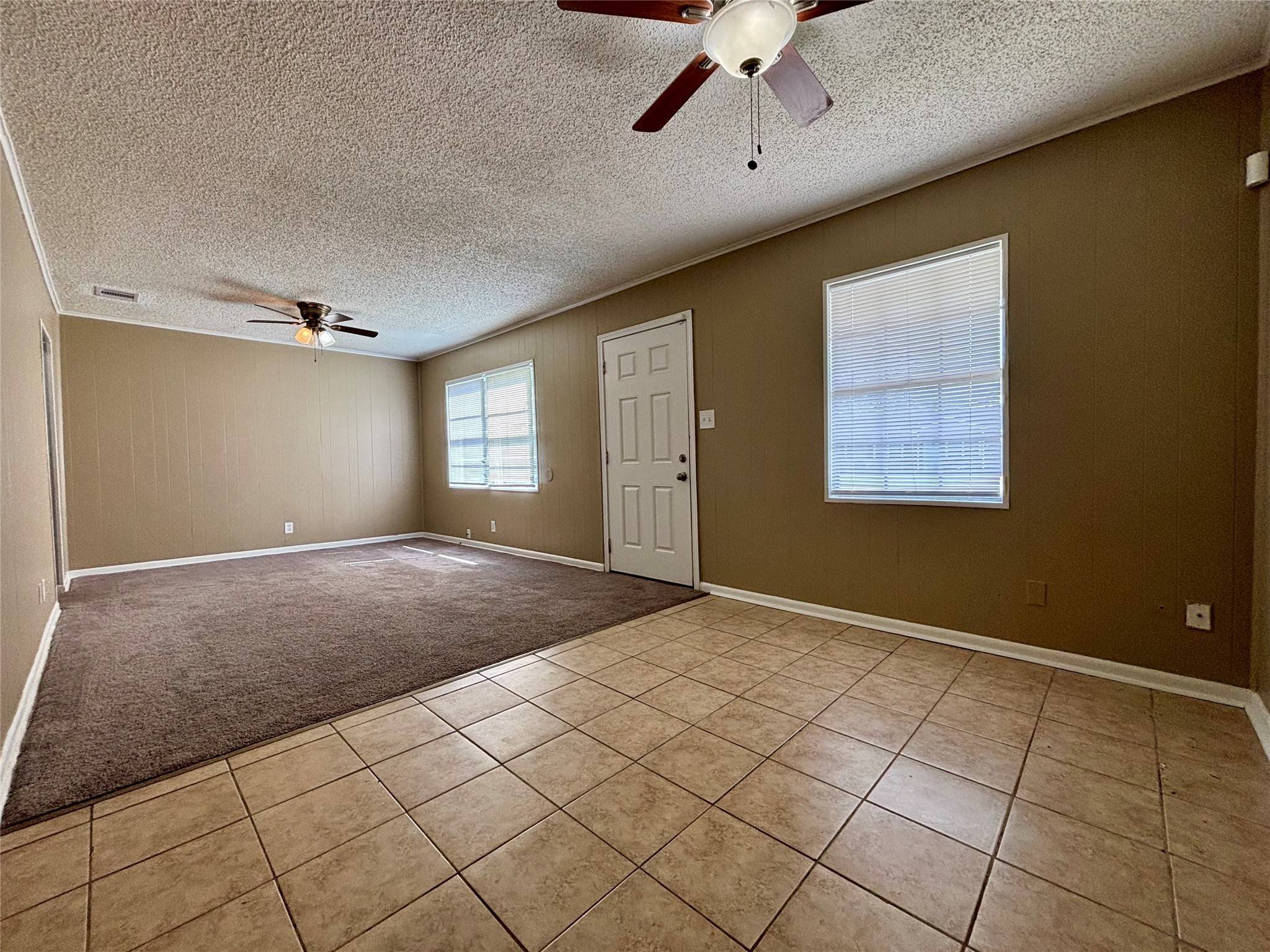 Lake Jackson, TX 77566,225 Laurel ST