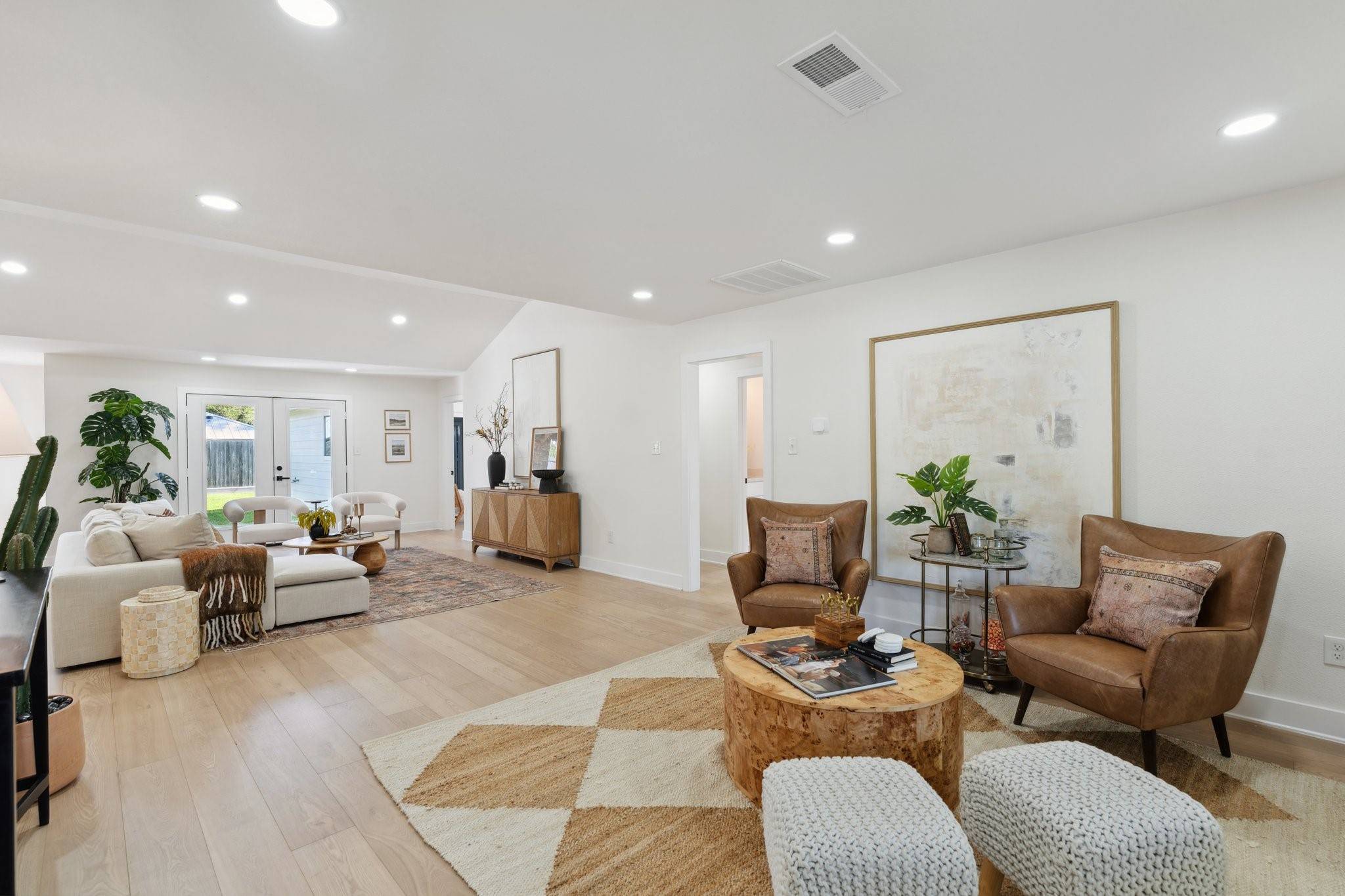 Houston, TX 77008,6422 Pineshade LN