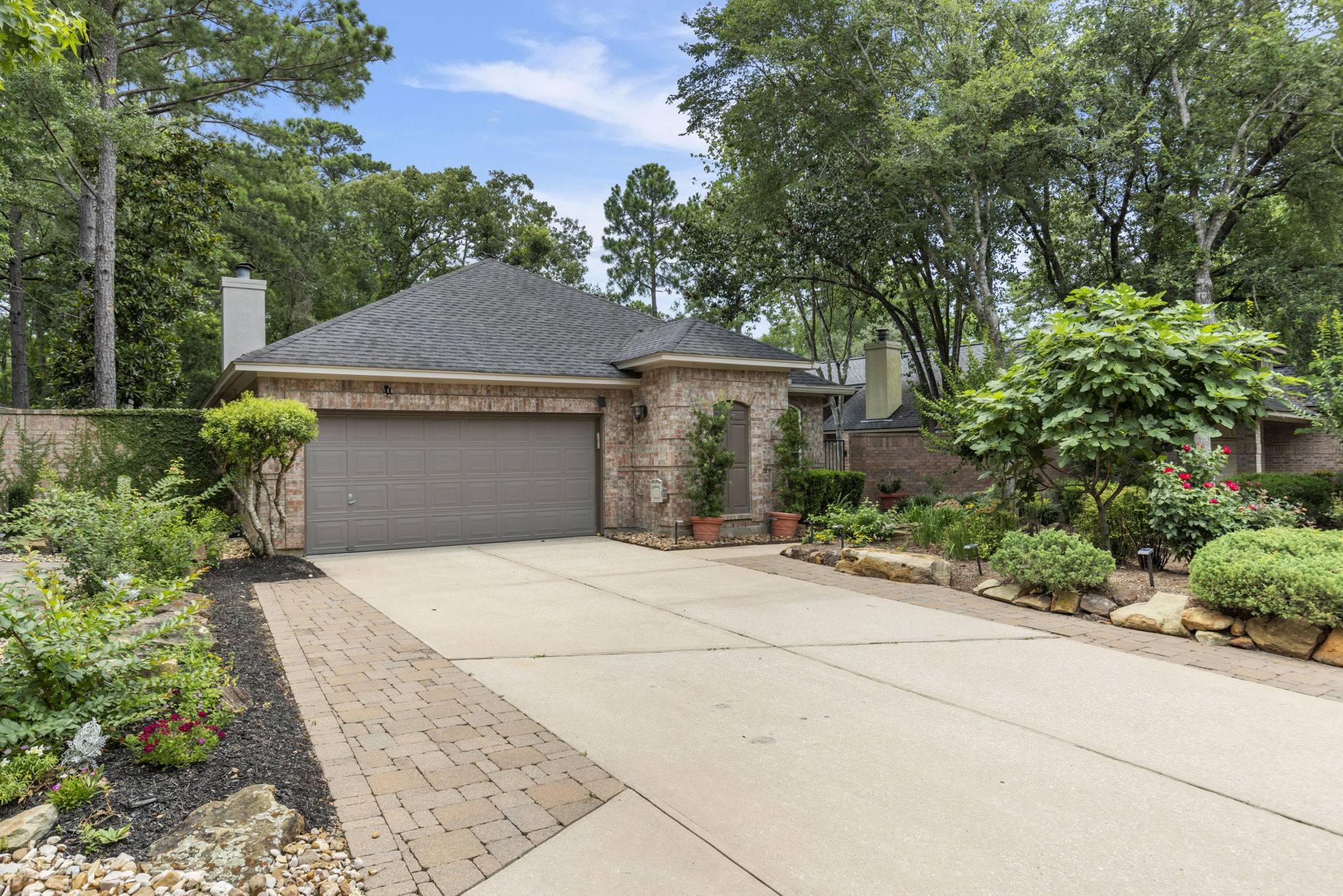 The Woodlands, TX 77381,15 Prism Cove PL