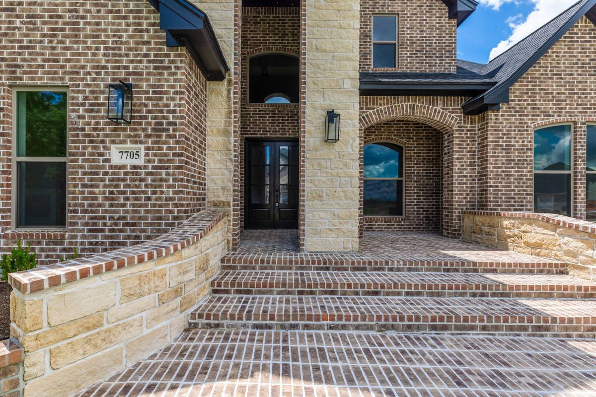 Beaumont, TX 77707,7705 Water Edge