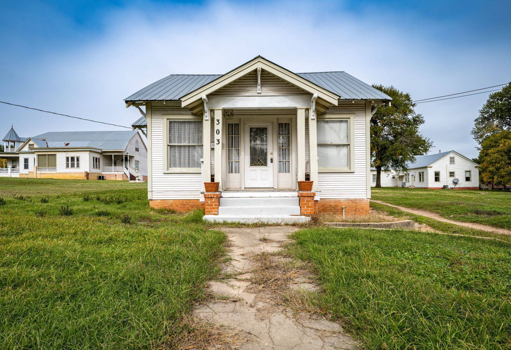 Brenham, TX 77833,303 Pecan ST