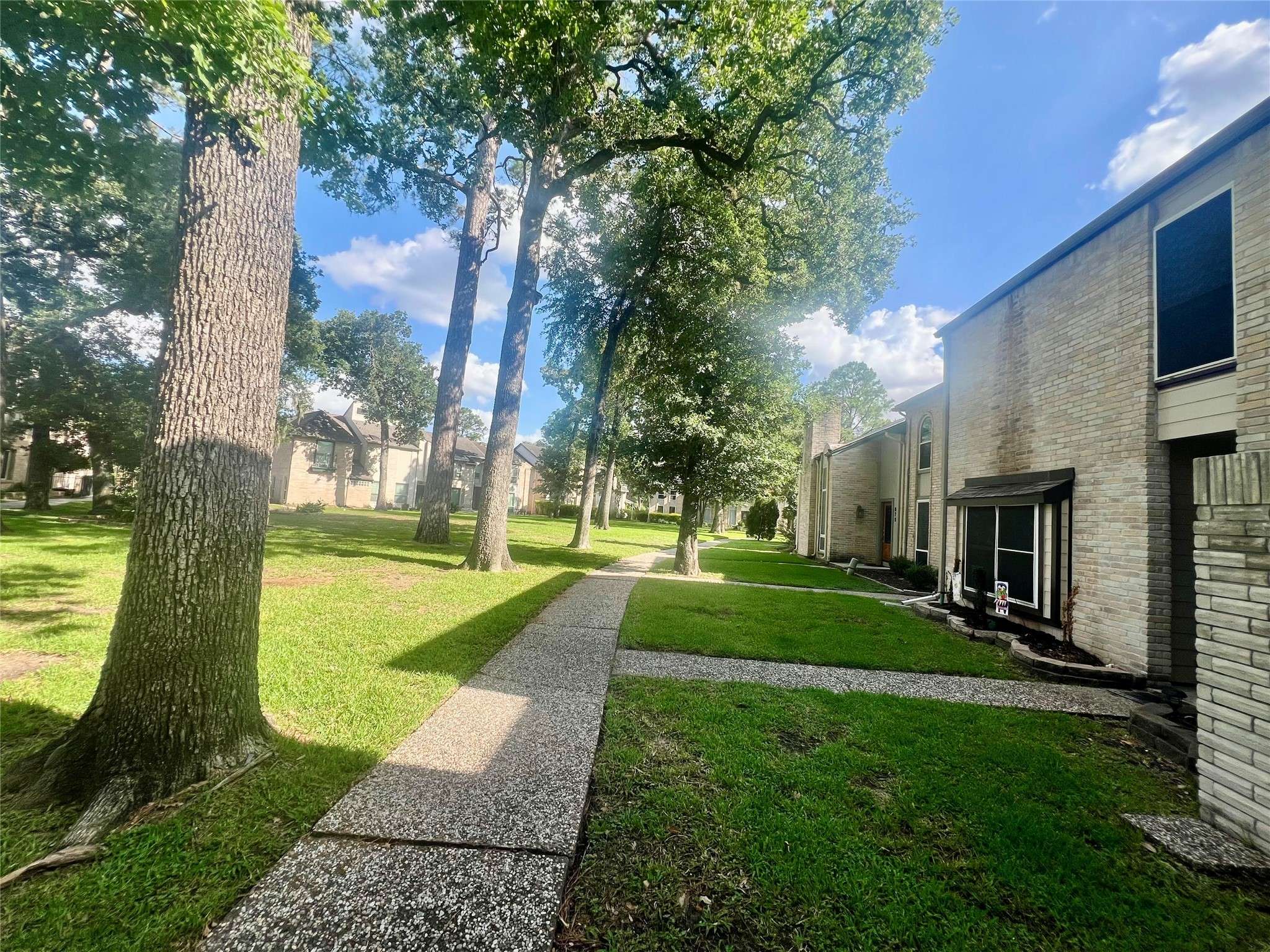 Houston, TX 77079,664 N Eldridge Pkwy