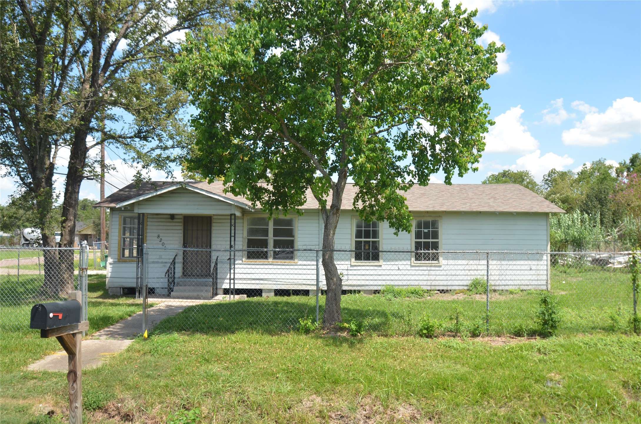 Houston, TX 77028,8201 Kenton ST