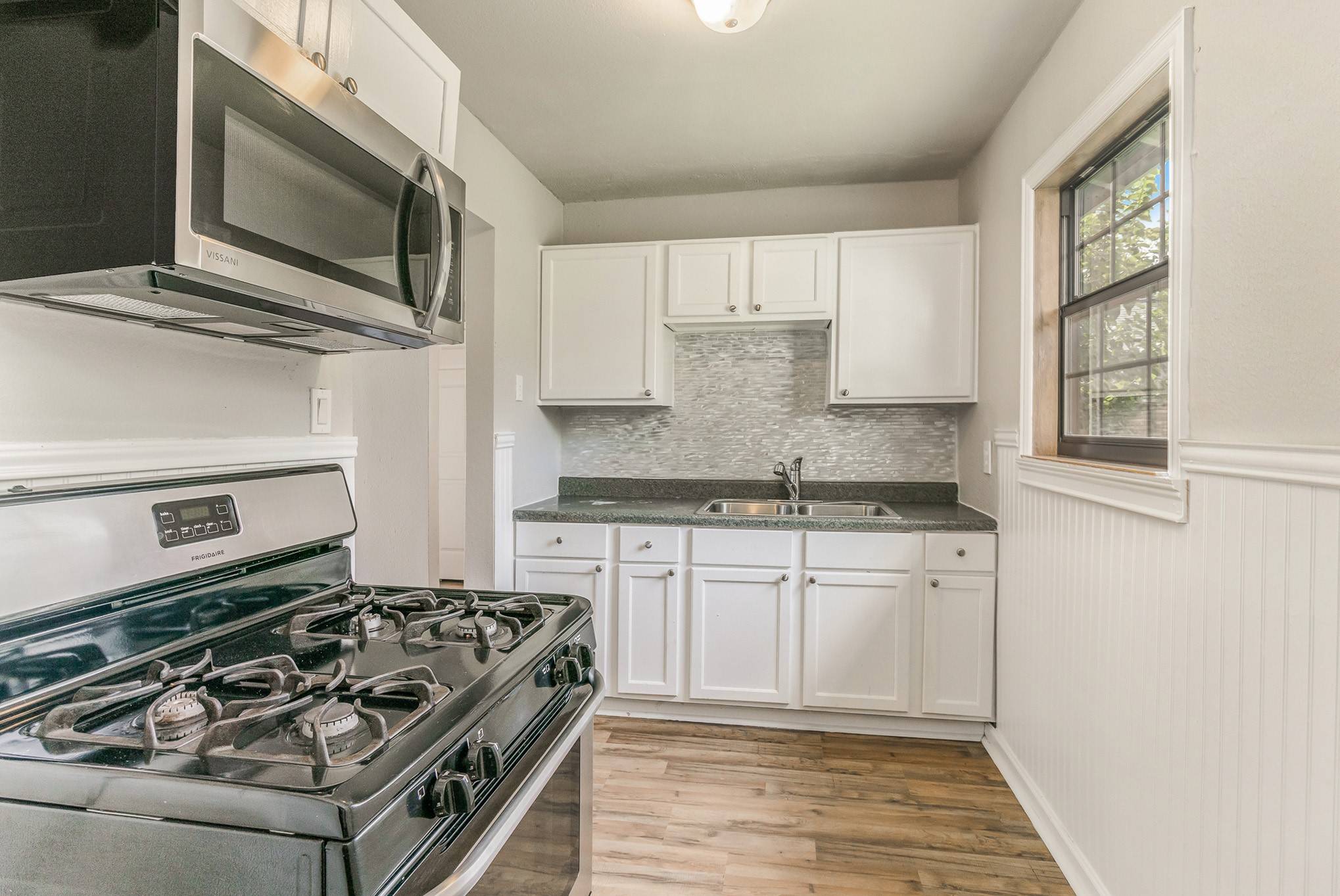 Texas City, TX 77590,3221 Texas AVE