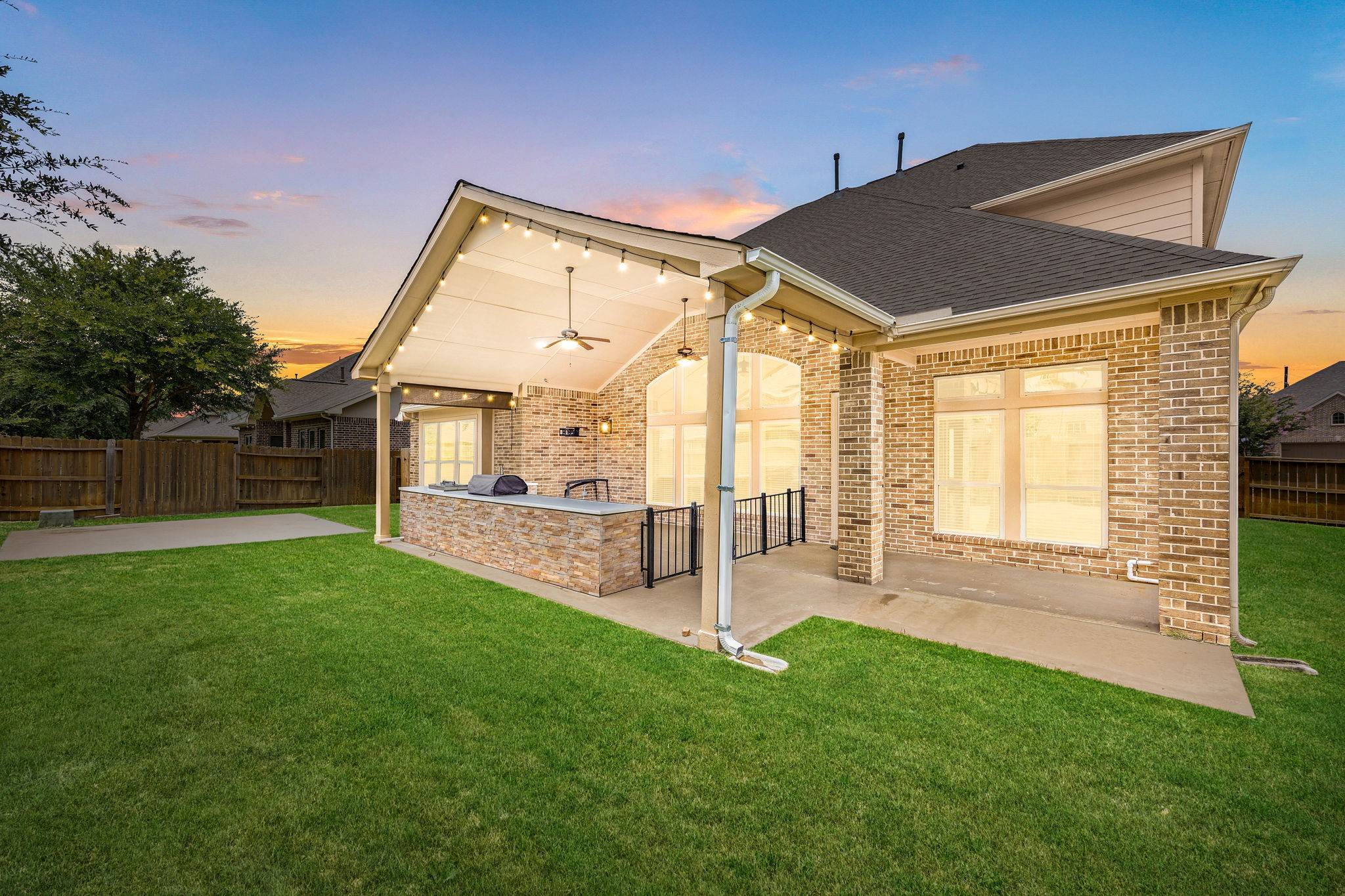Katy, TX 77494,27611 Fleetwood Bend LN