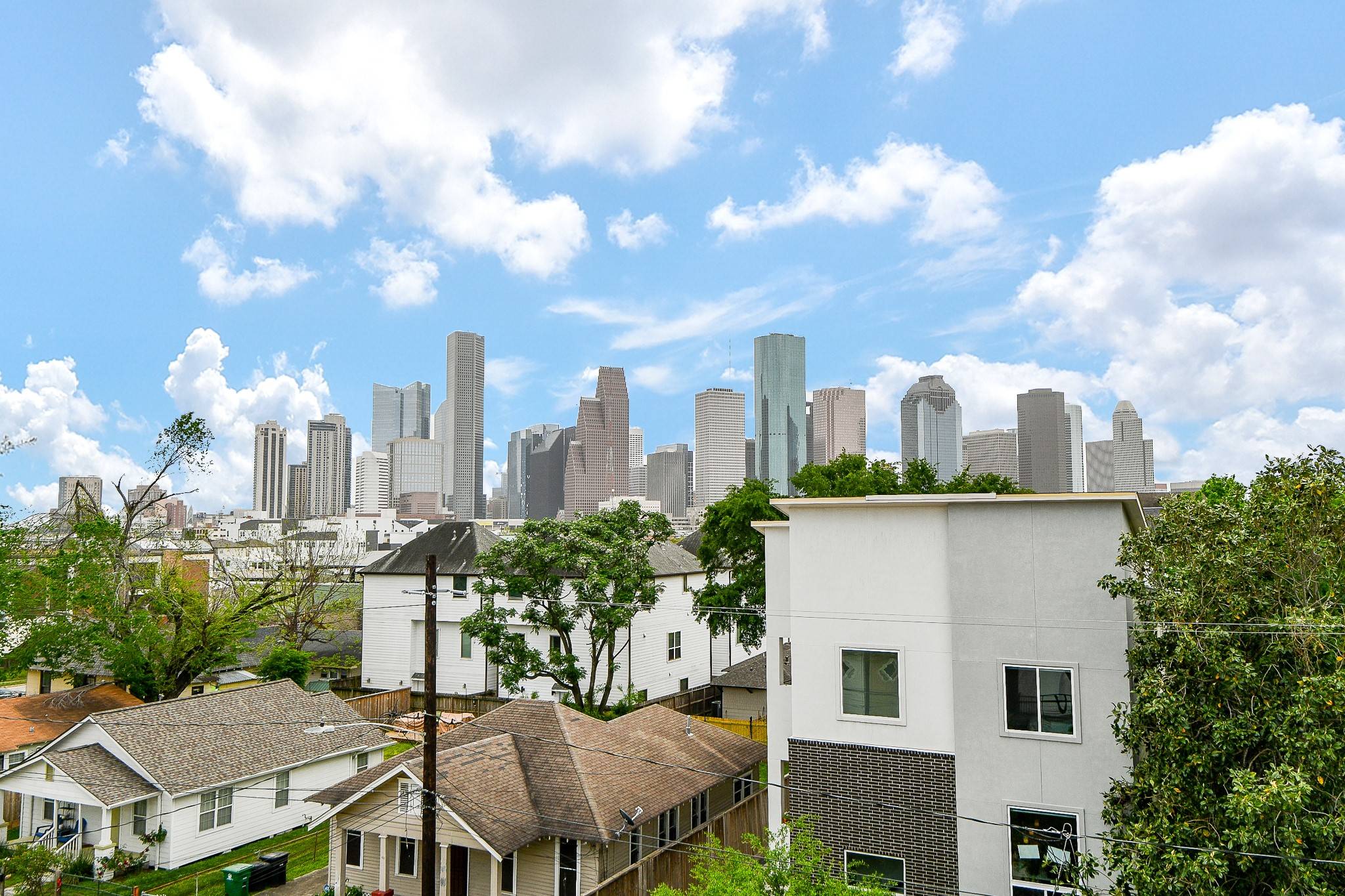 Houston, TX 77007,1620 Bingham ST