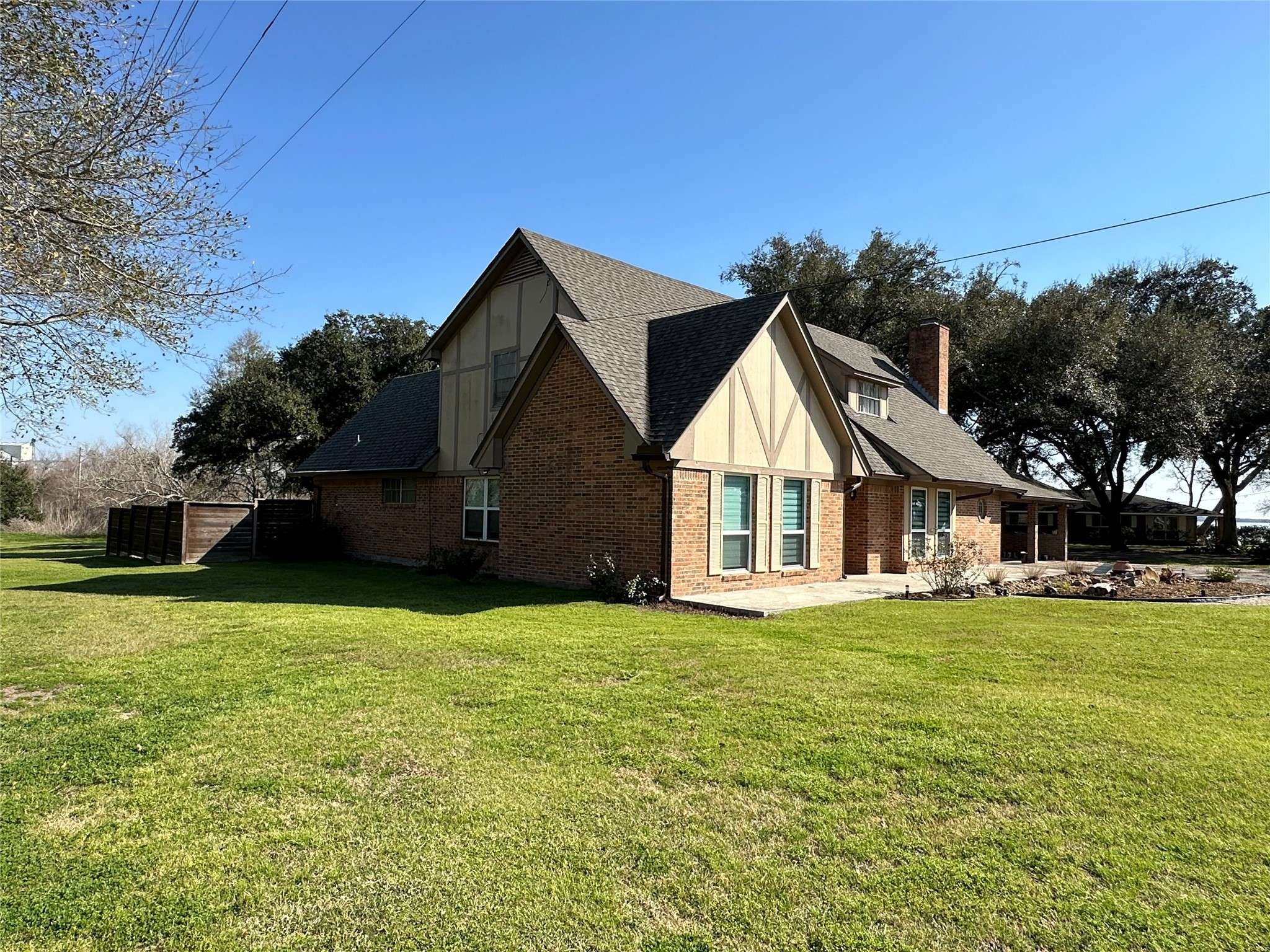Eagle Lake, TX 77434,118 Laughlin RD