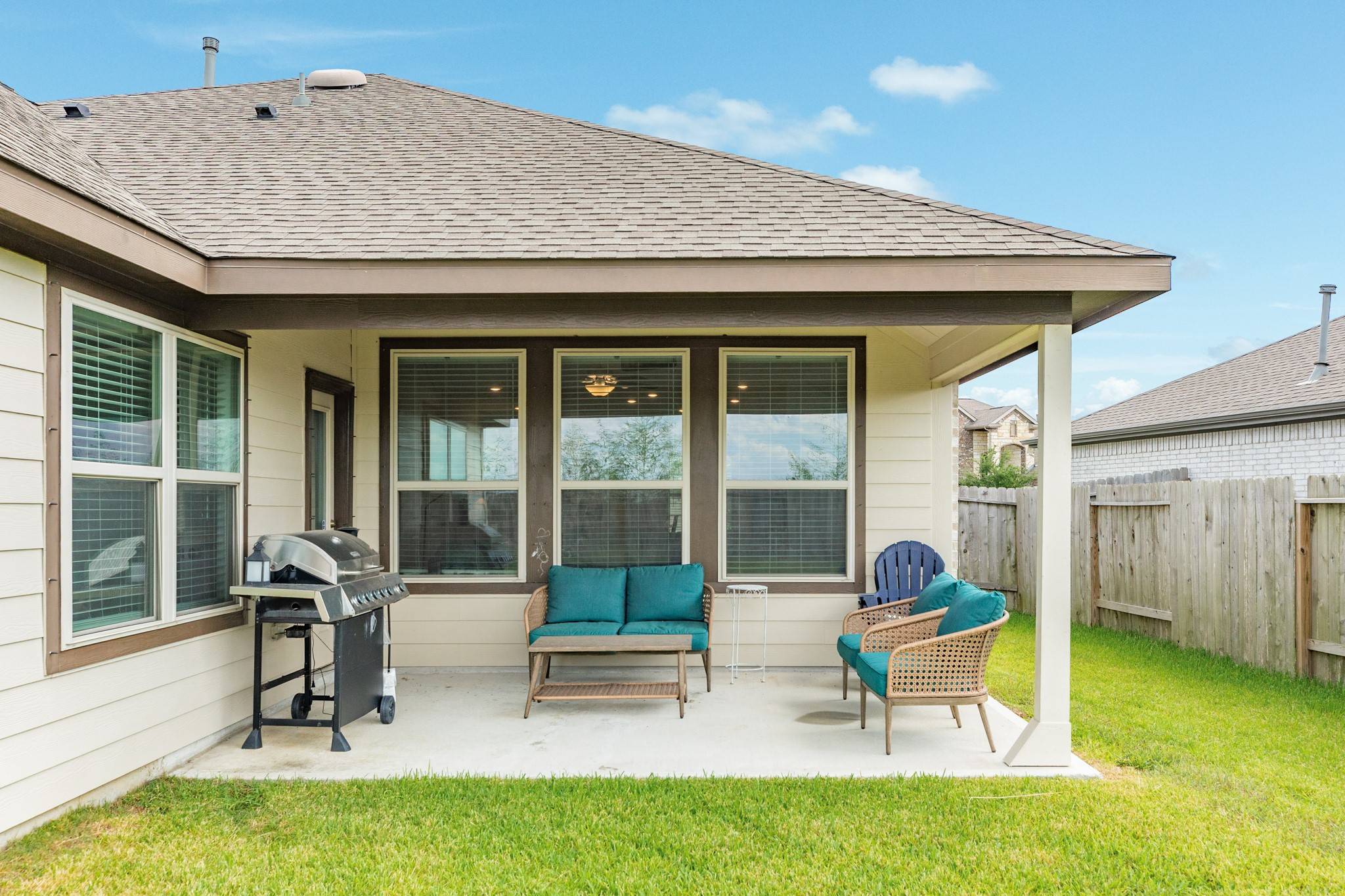 Dickinson, TX 77539,4322 Oakdale Mist DR