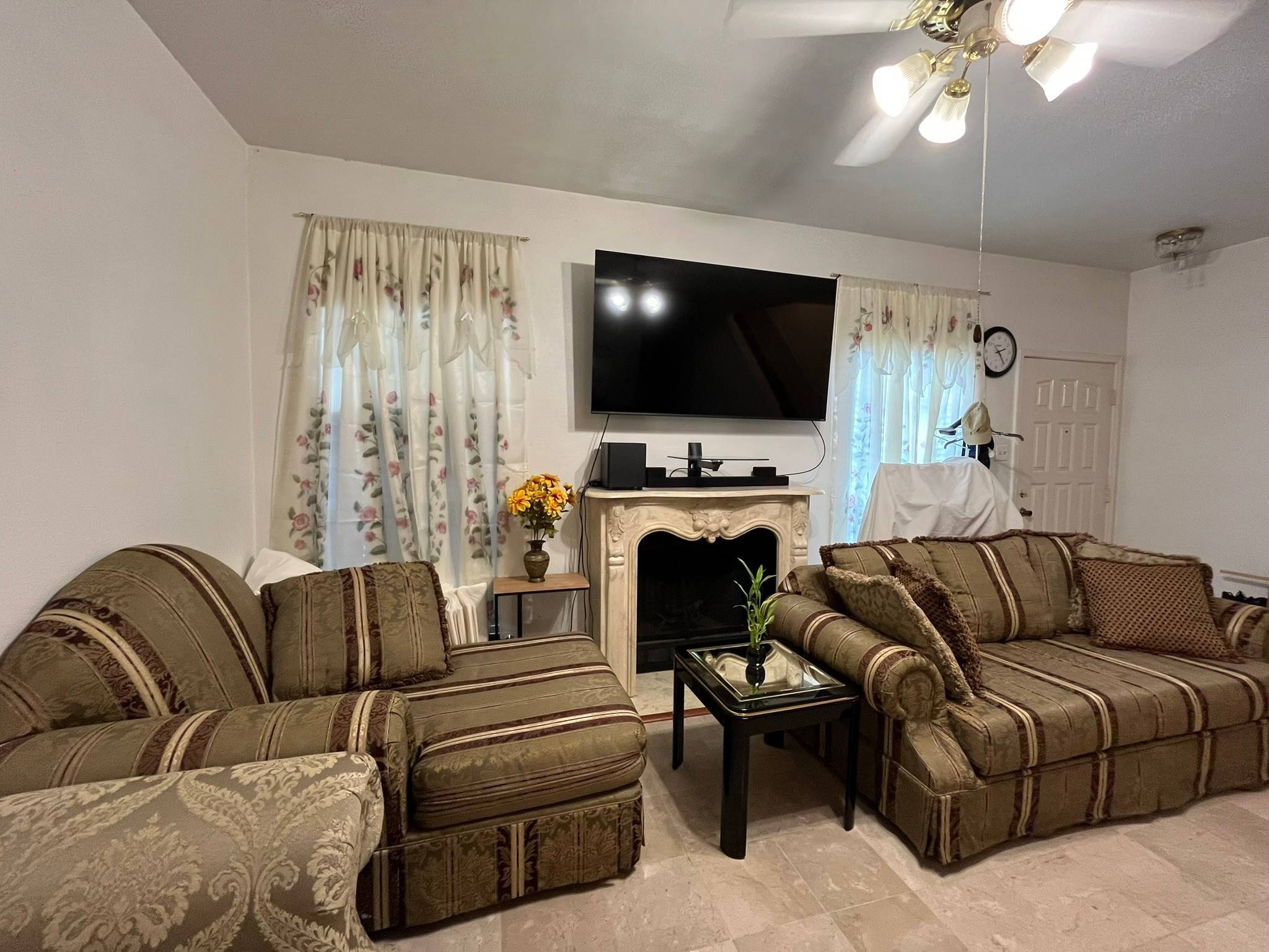 Houston, TX 77090,17591 Red Oak DR