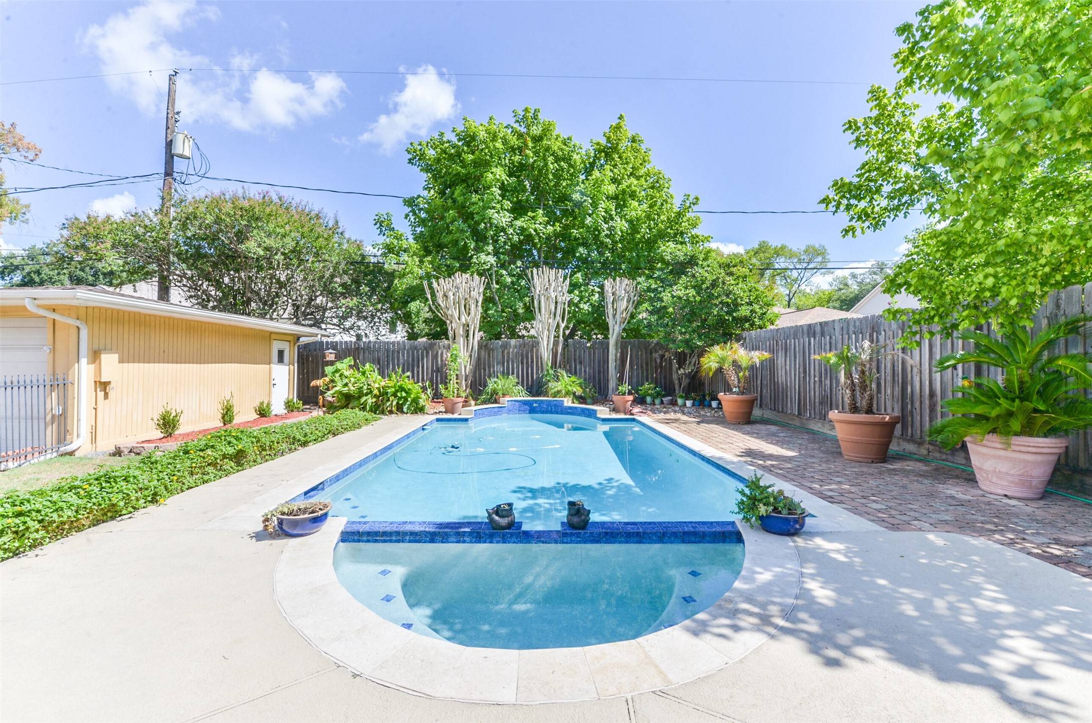 Houston, TX 77018,2030 Cheshire LN