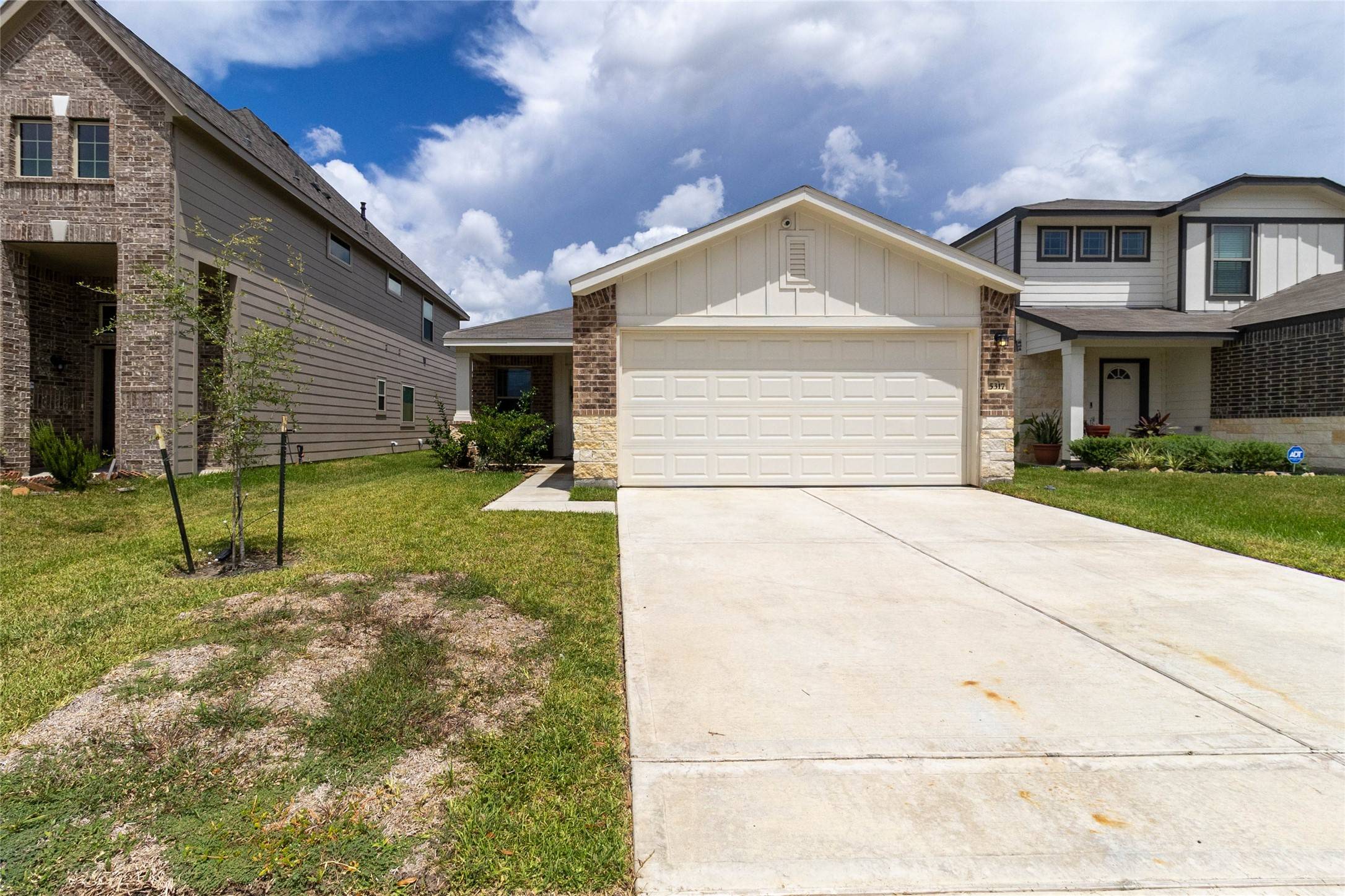 Houston, TX 77048,5317 Cj Walker LN