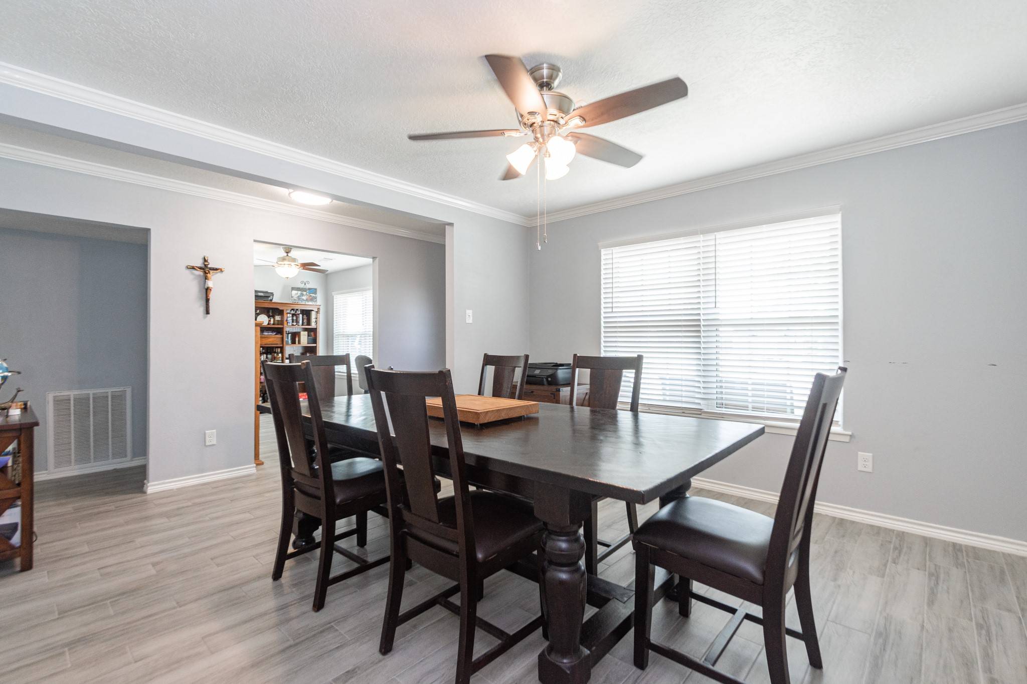 Pasadena, TX 77503,6315 Apache DR