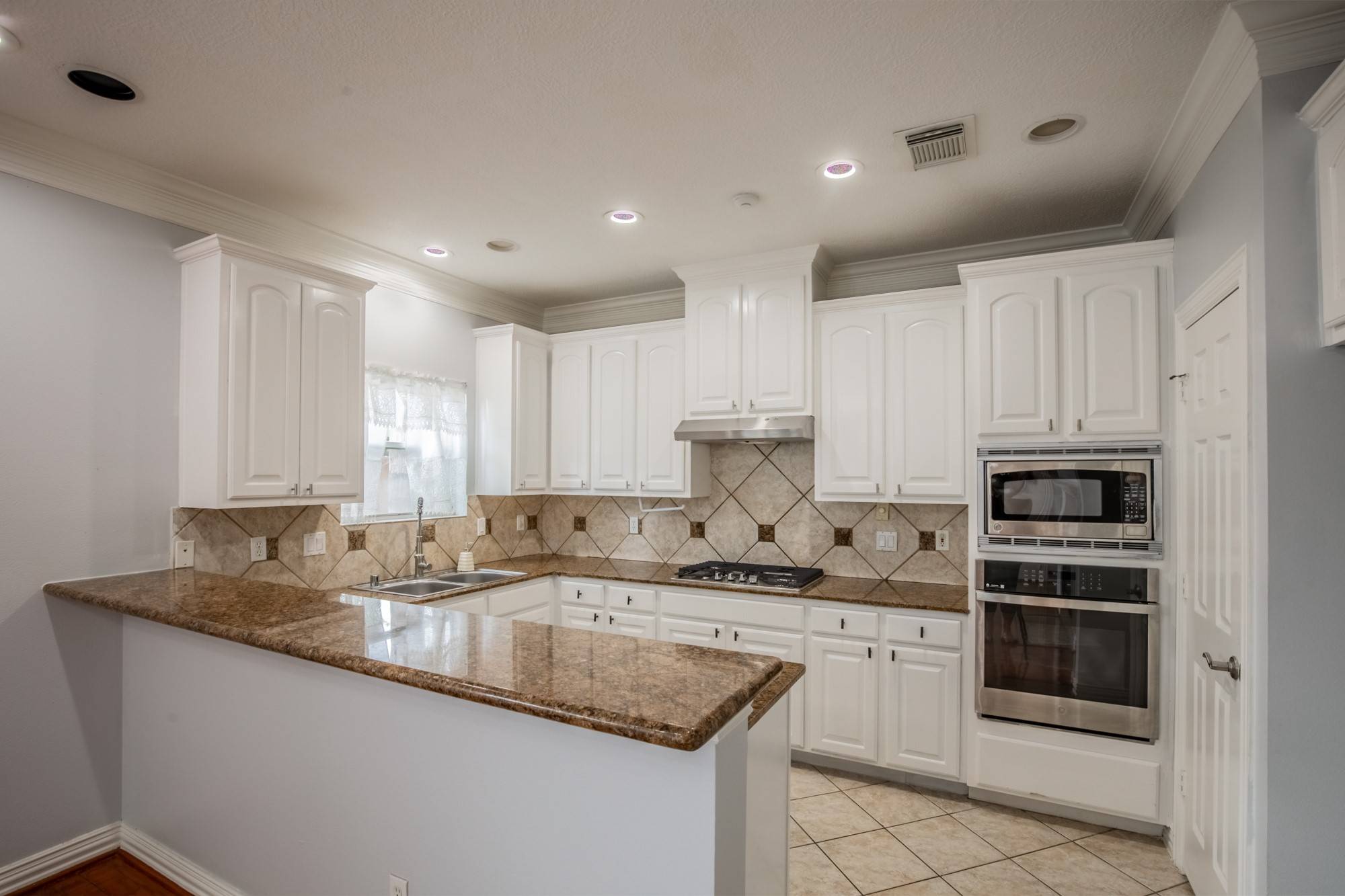 Houston, TX 77036,7146 Harmony CV