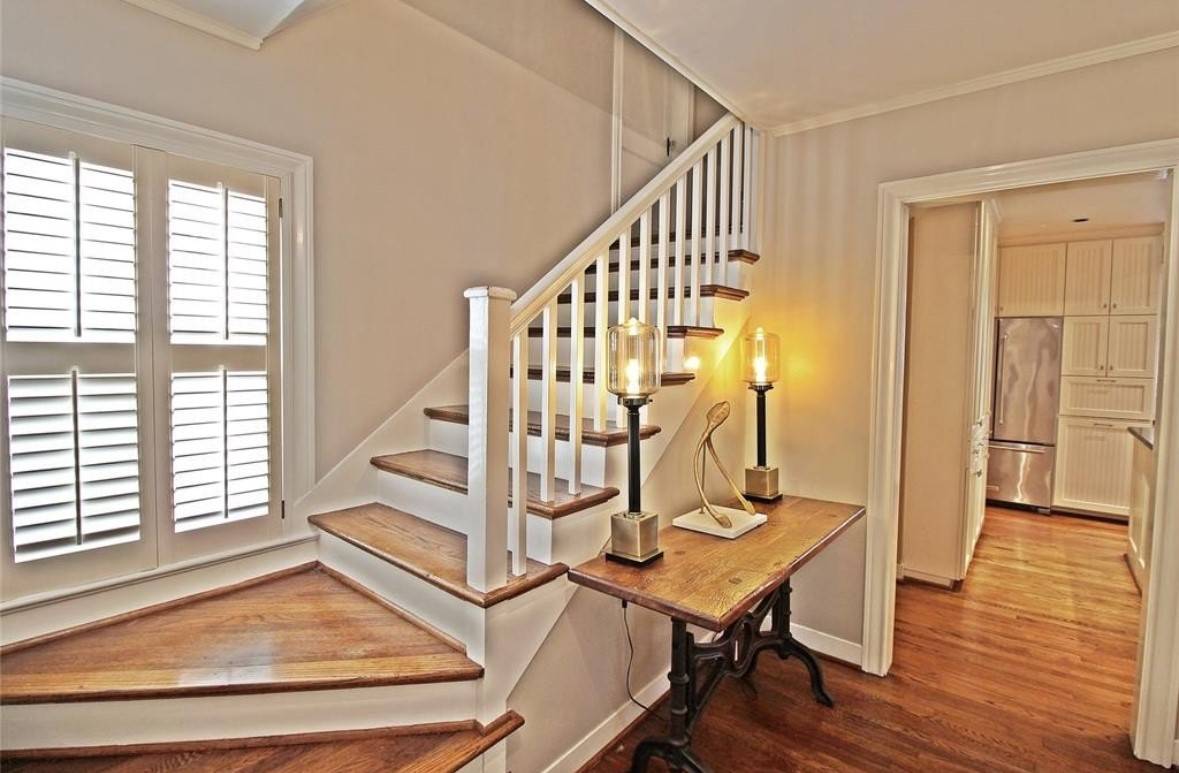 Houston, TX 77019,1216 S Shepherd DR