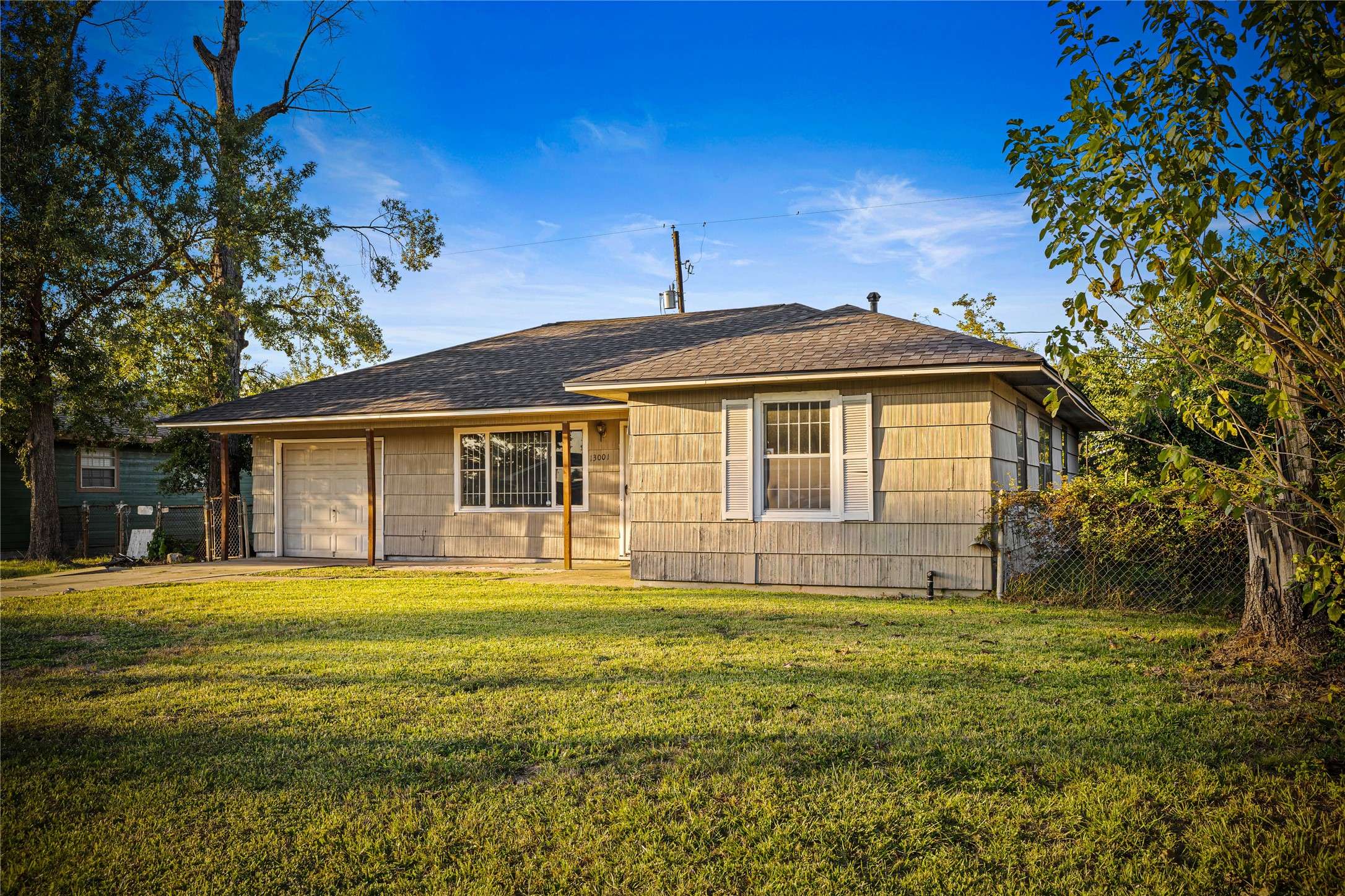 Houston, TX 77015,13001 Knollcrest ST