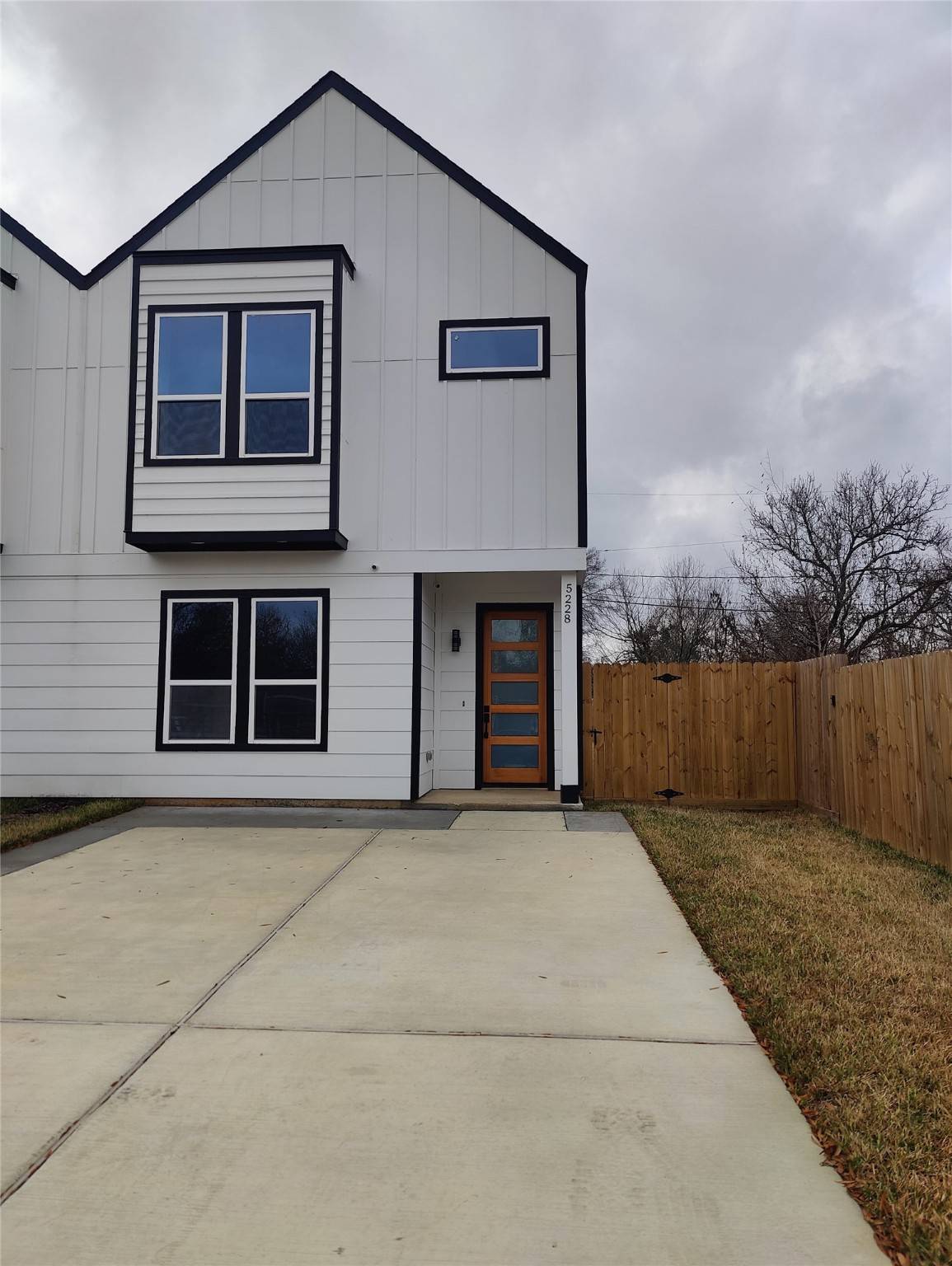 Houston, TX 77021,5228 Dewberry ST