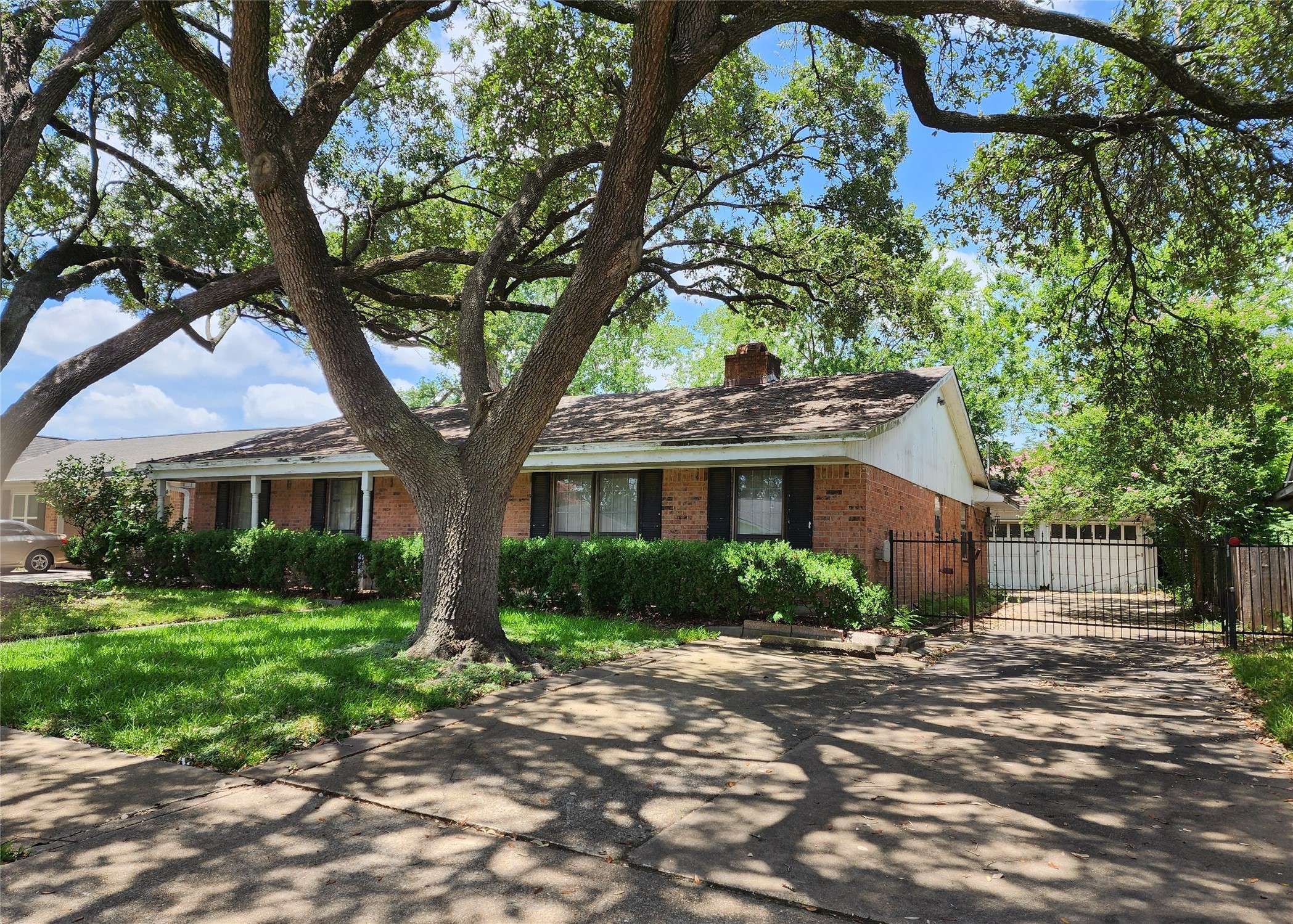 Houston, TX 77036,7718 Romney RD