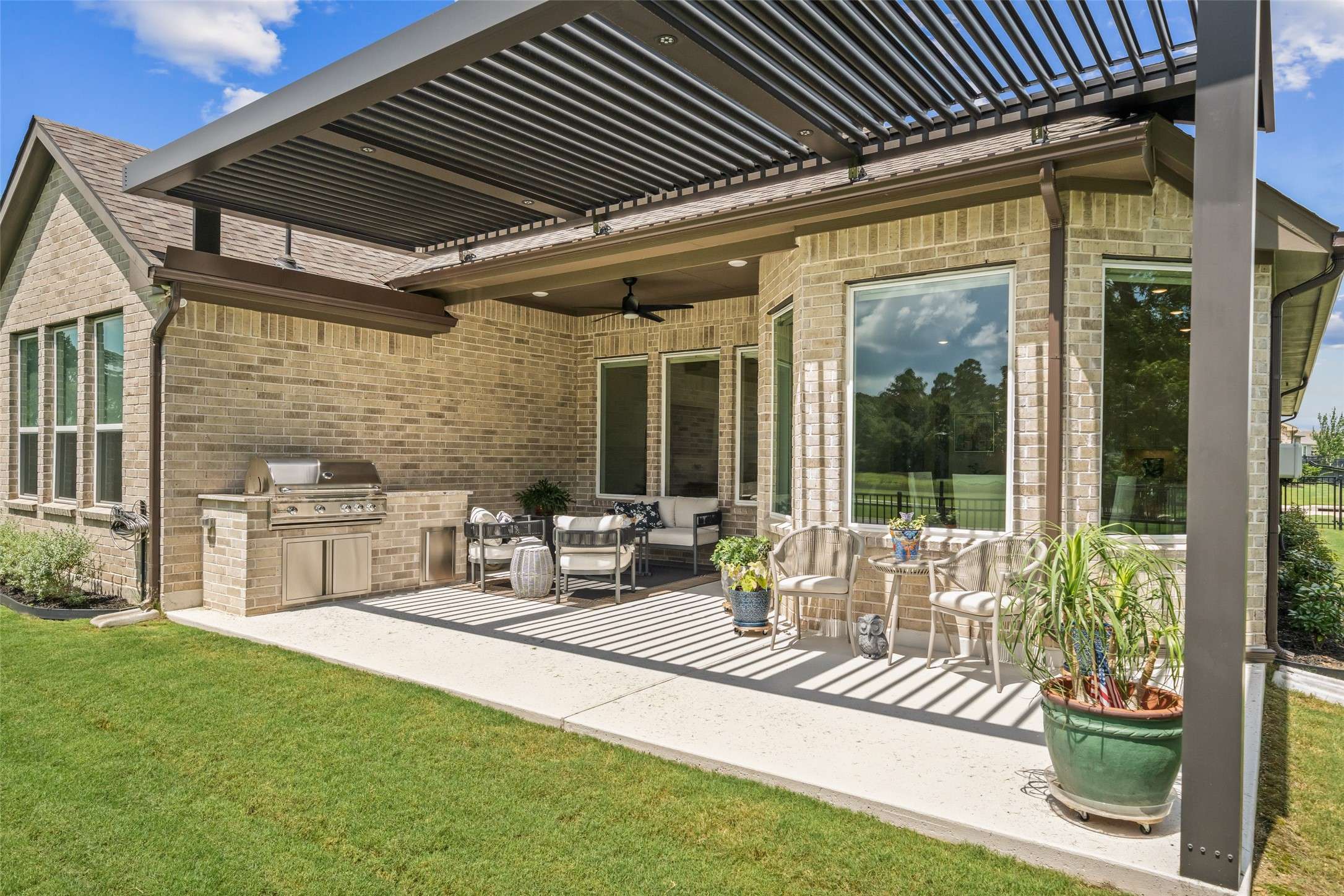 Willis, TX 77318,10030 Lehman DR