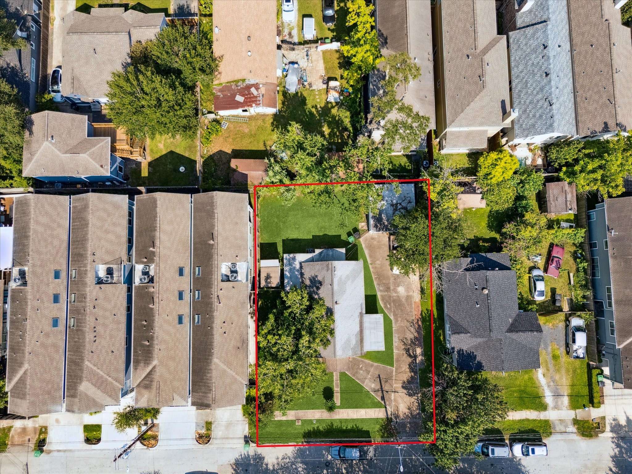 Houston, TX 77008,1326 Lawrence ST