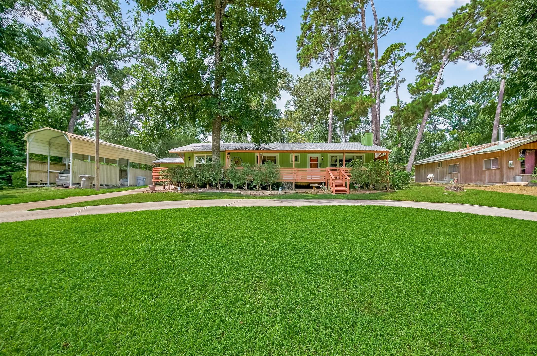 Montgomery, TX 77316,9495 Thousand Oaks LOOP