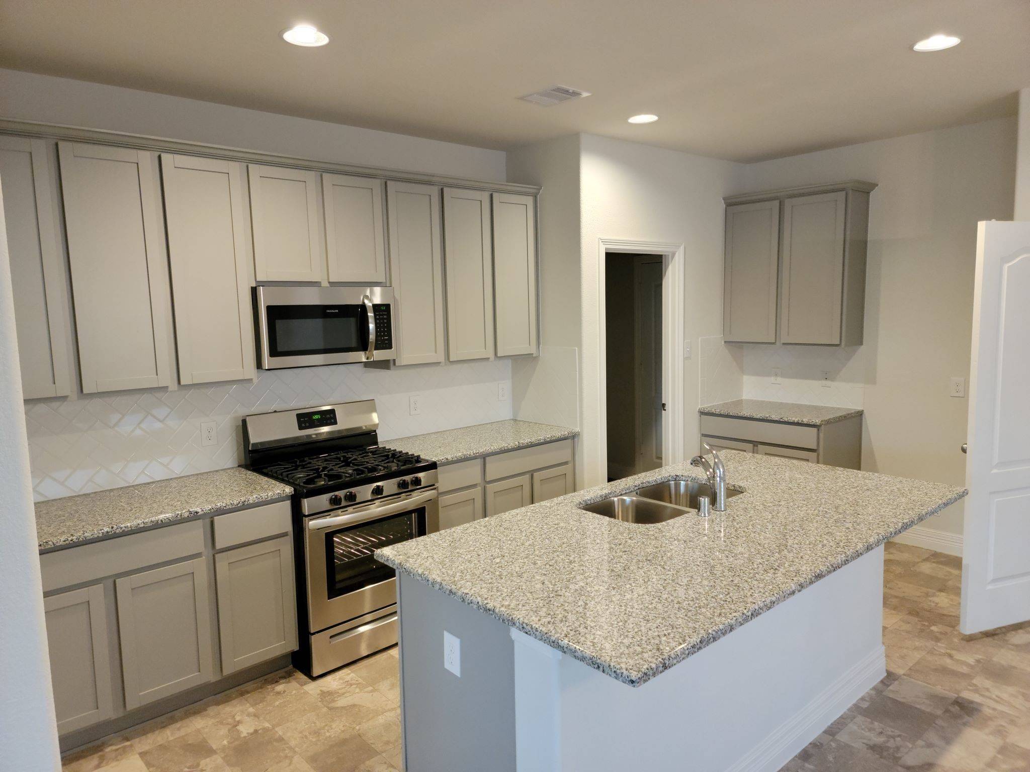 Magnolia, TX 77354,40350 Bay Warbler WAY