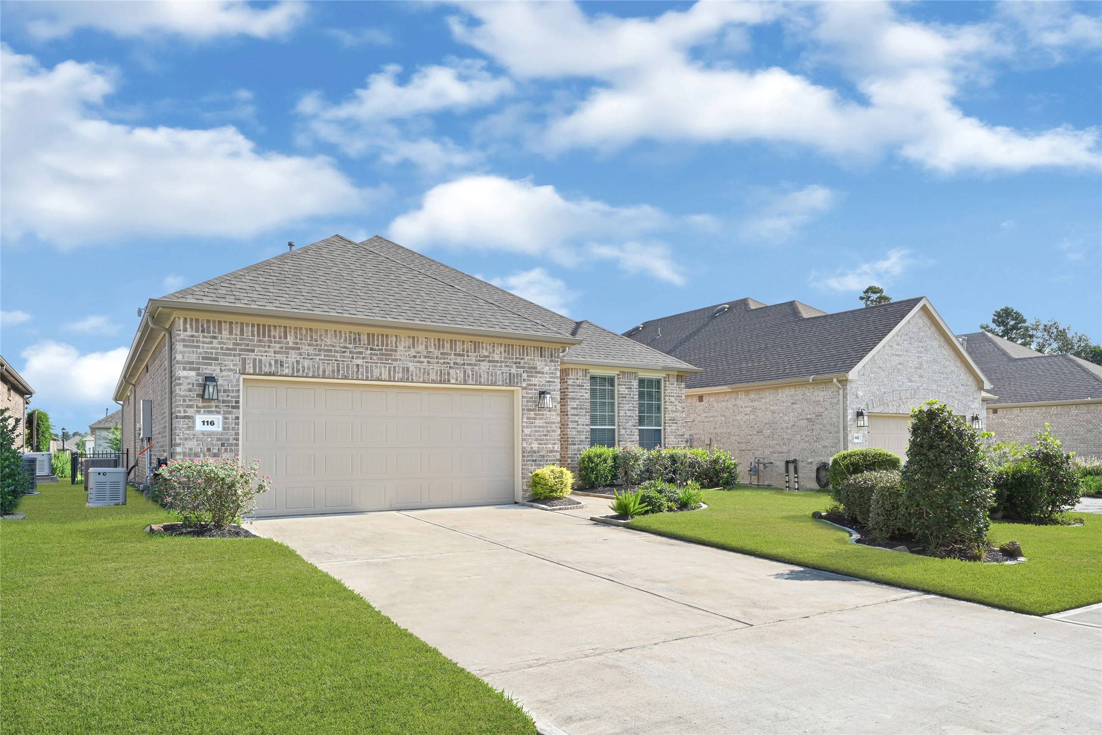 Spring, TX 77382,116 Dartmoor LN