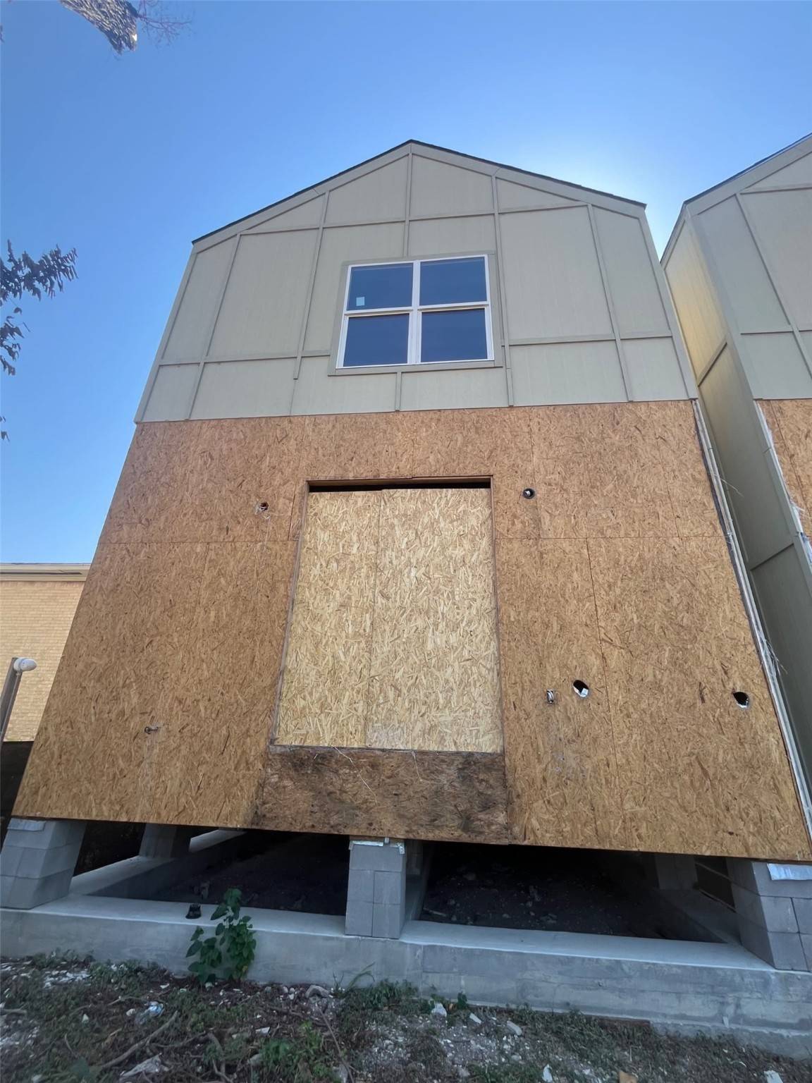 Houston, TX 77026,2917 Crane St ST #C-D