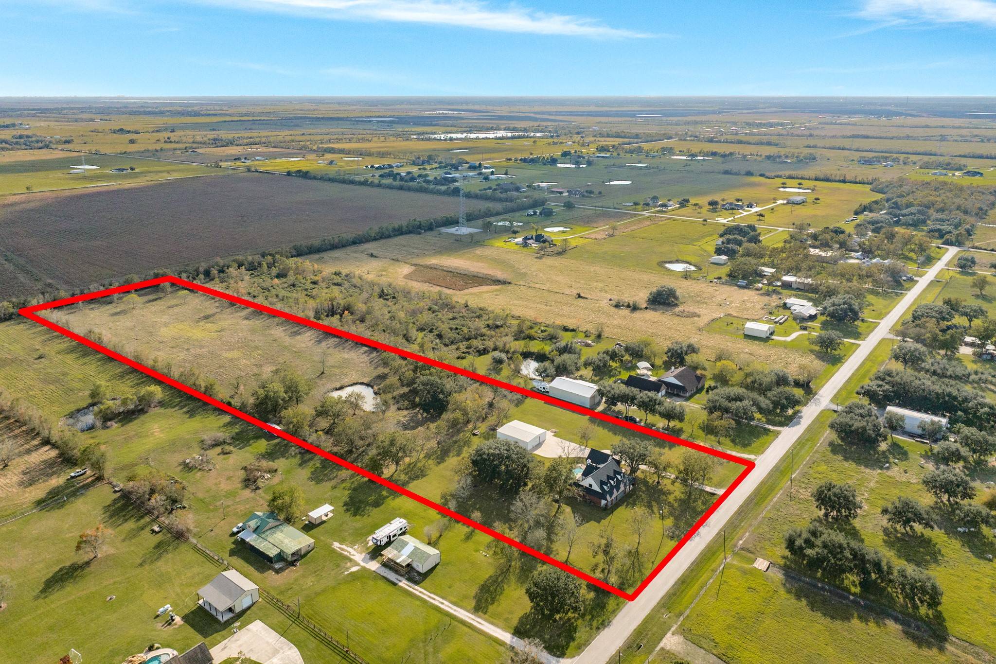 Angleton, TX 77515,310 County Road 47