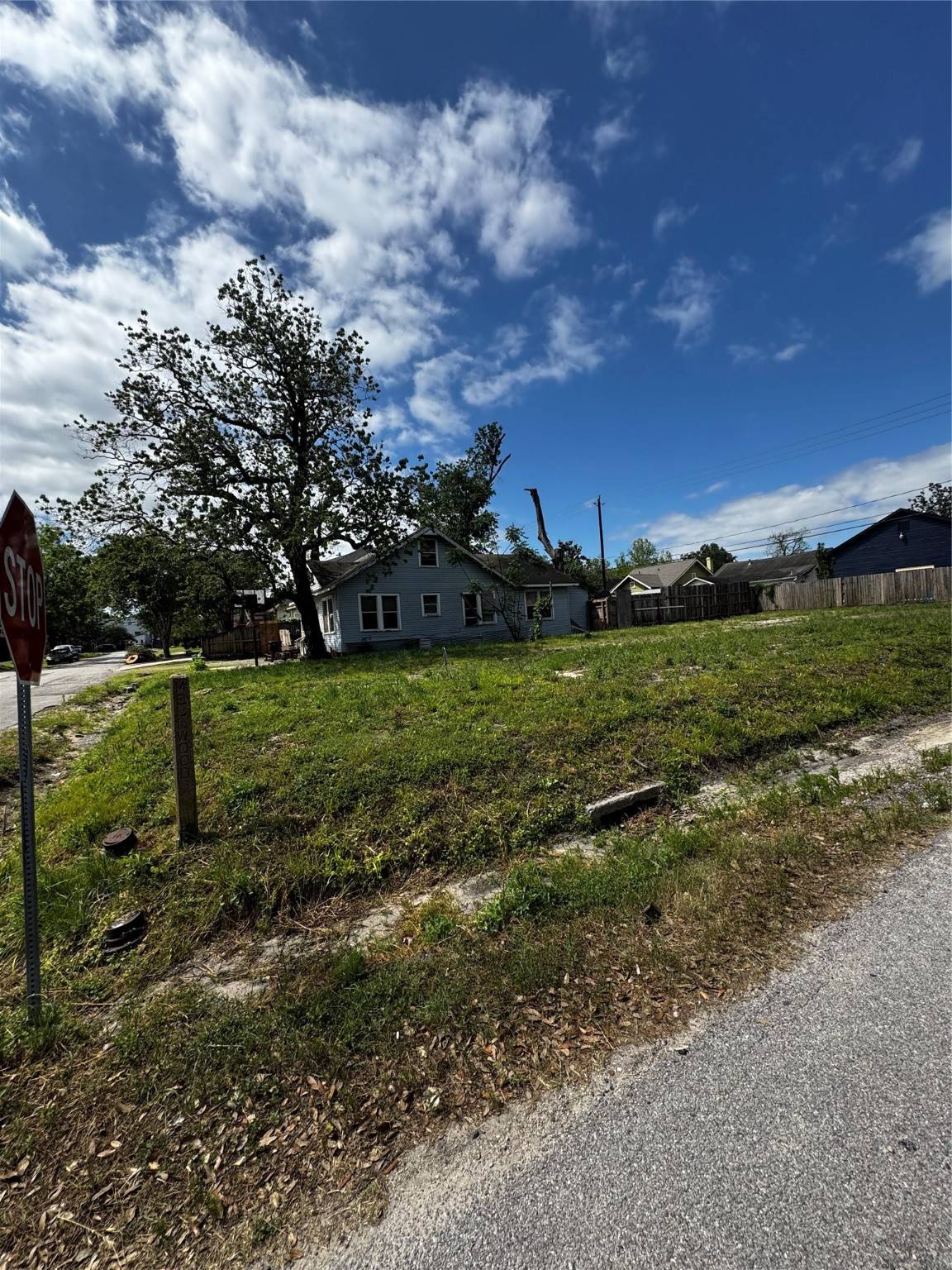 Houston, TX 77009,607 Melwood ST