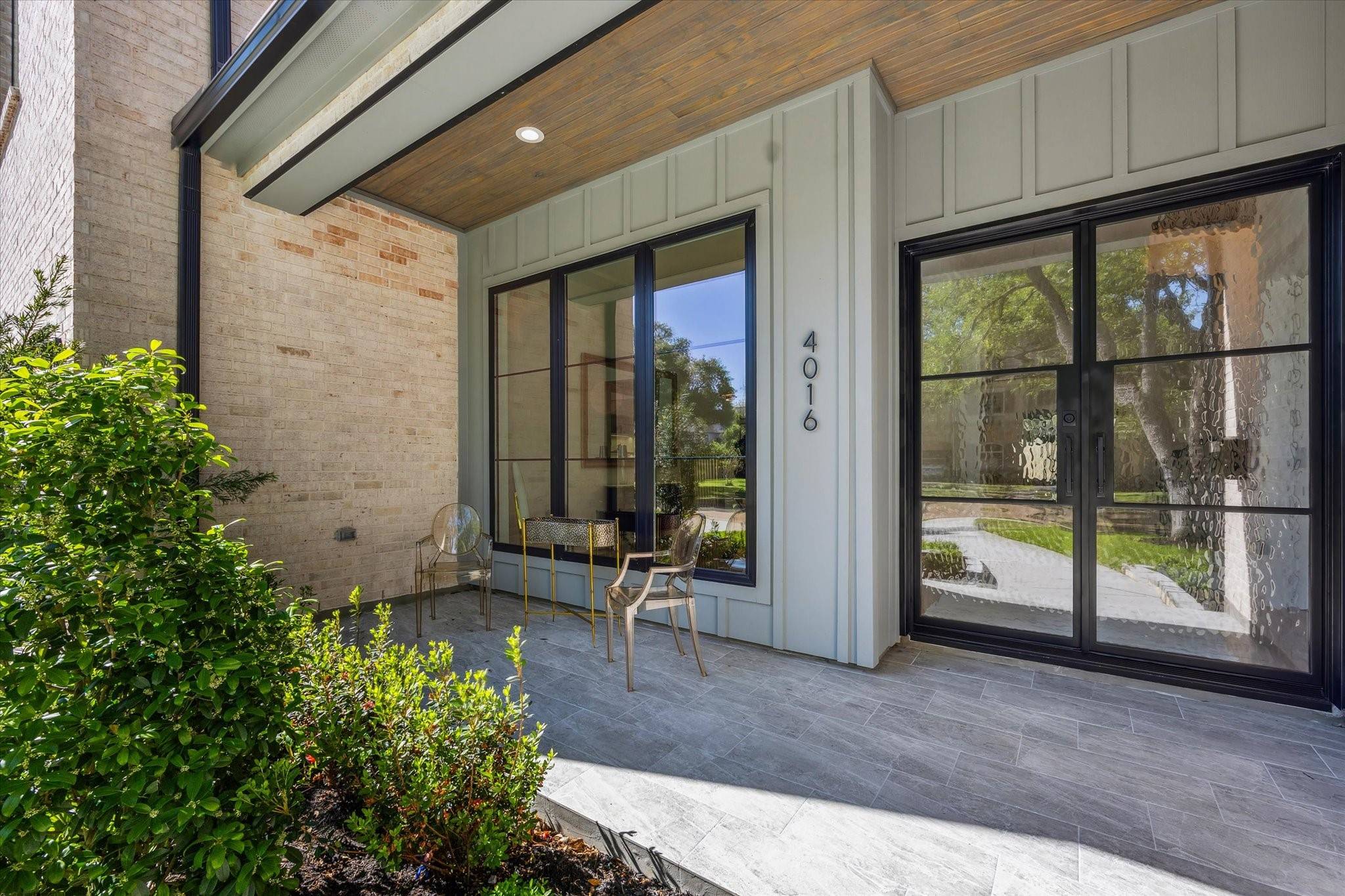 Houston, TX 77027,4016 Branard ST