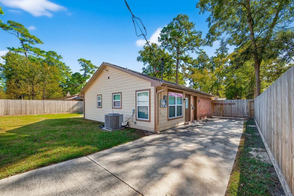 New Caney, TX 77357,2103 Woodway DR