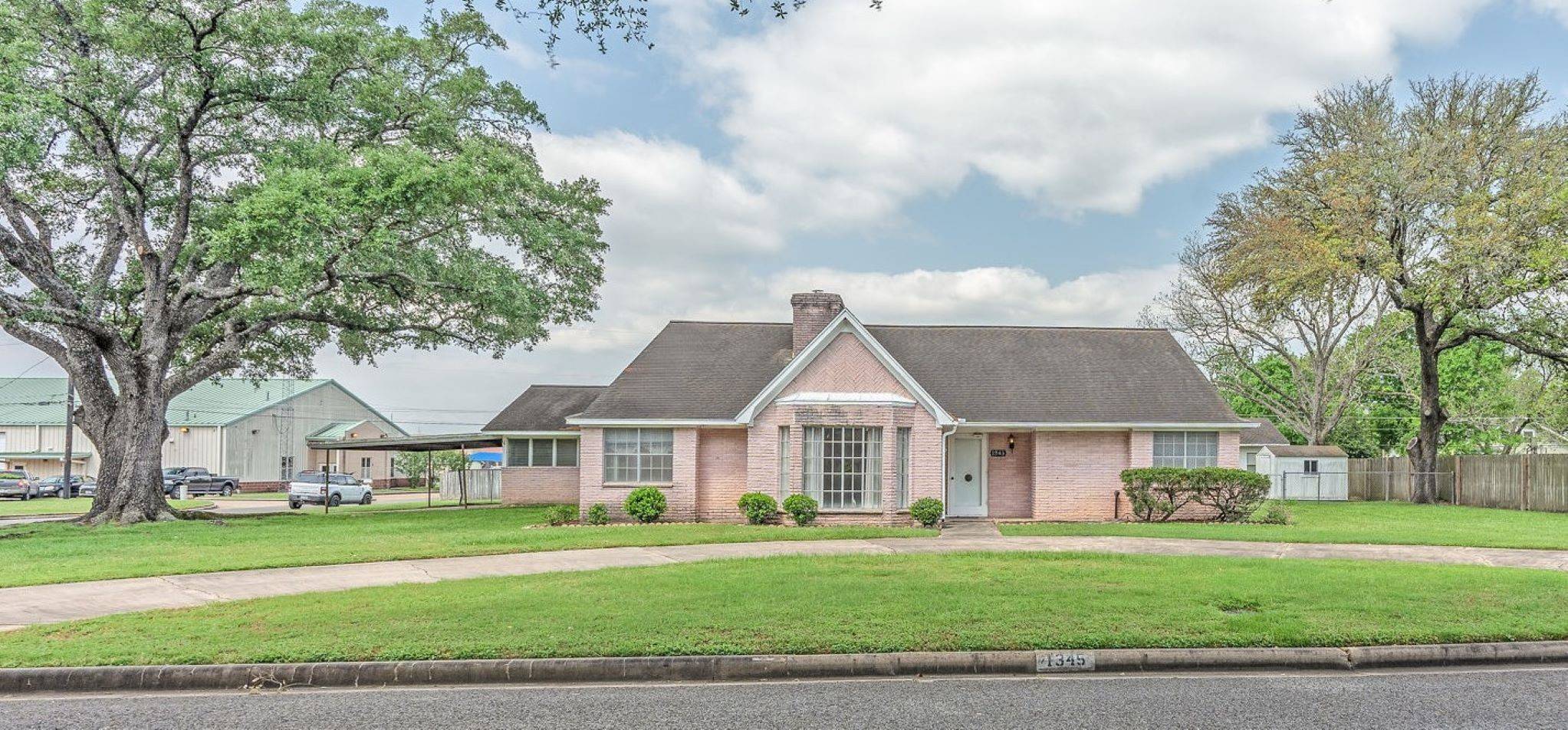 Hempstead, TX 77445,1345 10th ST