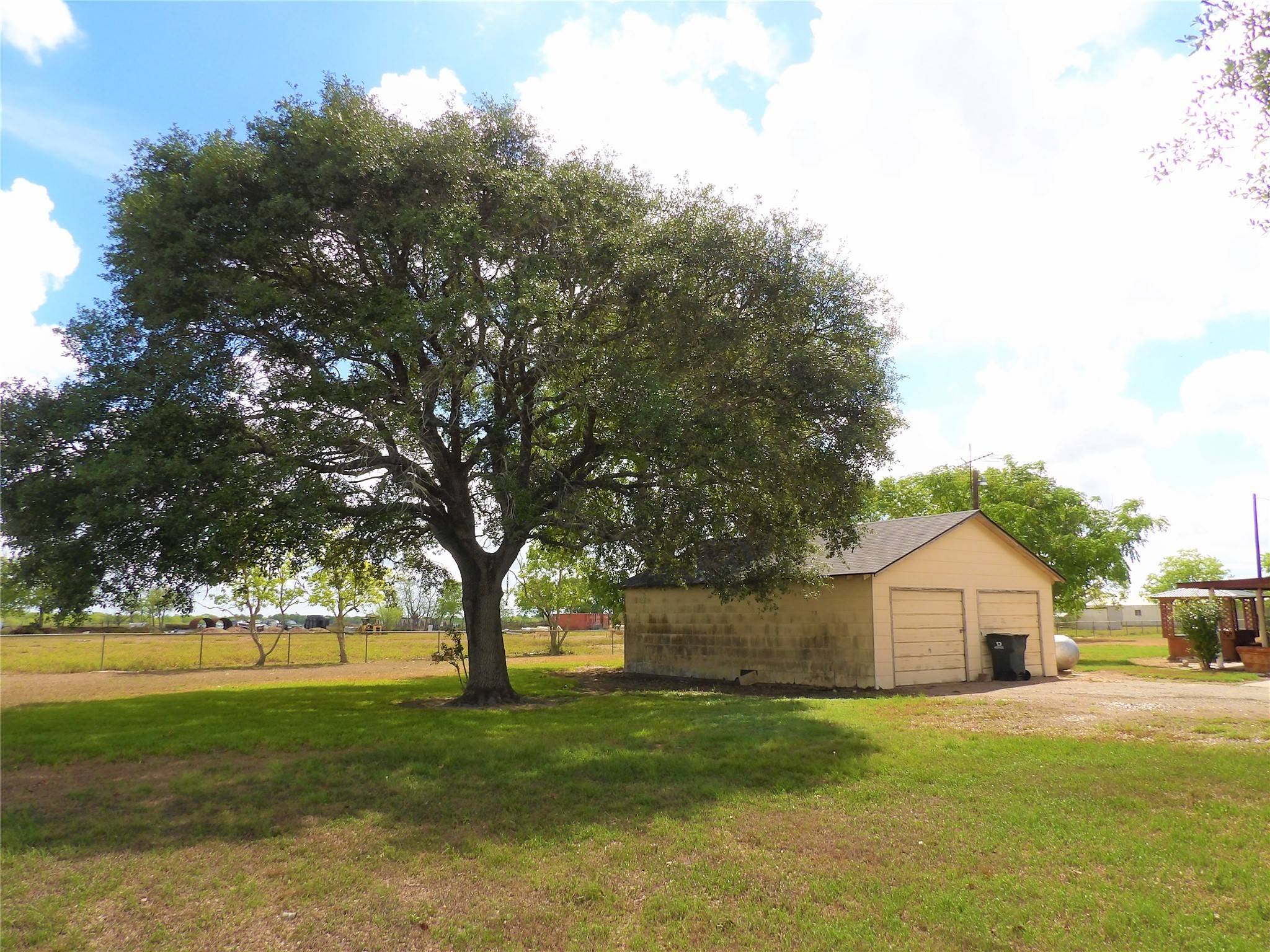 Eagle Lake, TX 77434,1439 Sunderman RD