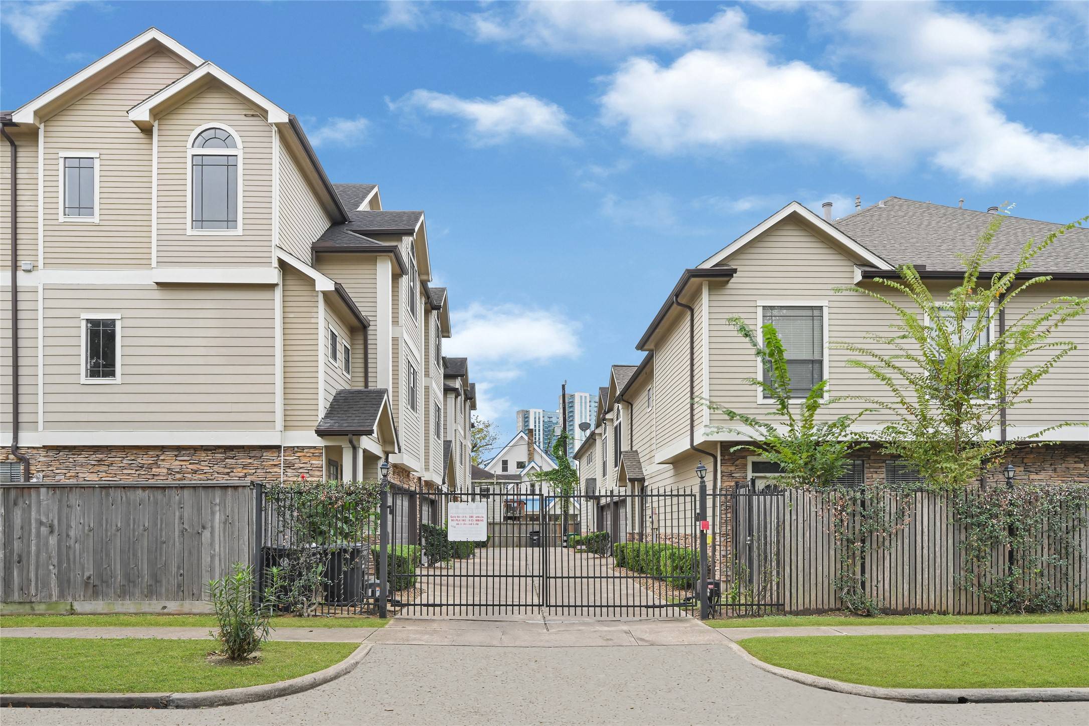 Houston, TX 77004,2414 Calumet ST #B