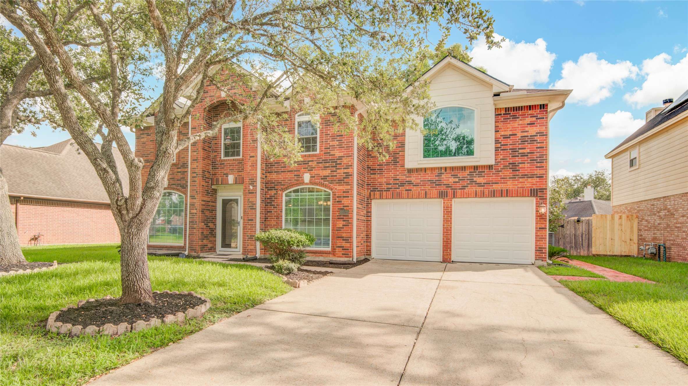 Fresno, TX 77545,1826 Taylor Creek DR