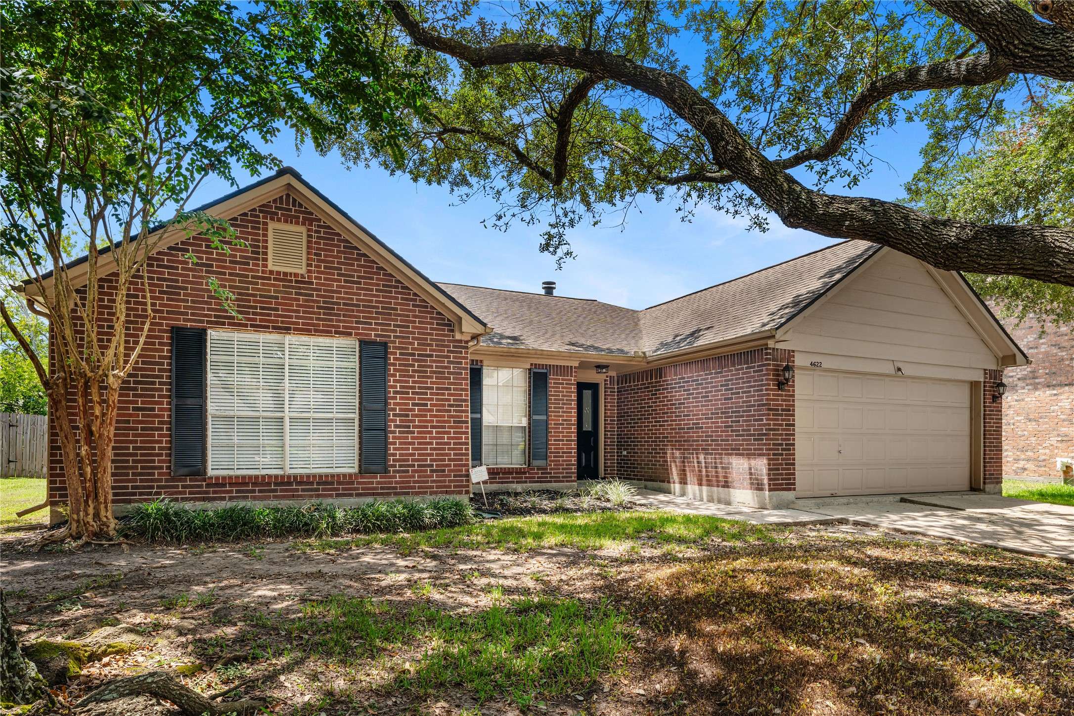 Pasadena, TX 77505,4622 Monaco LN