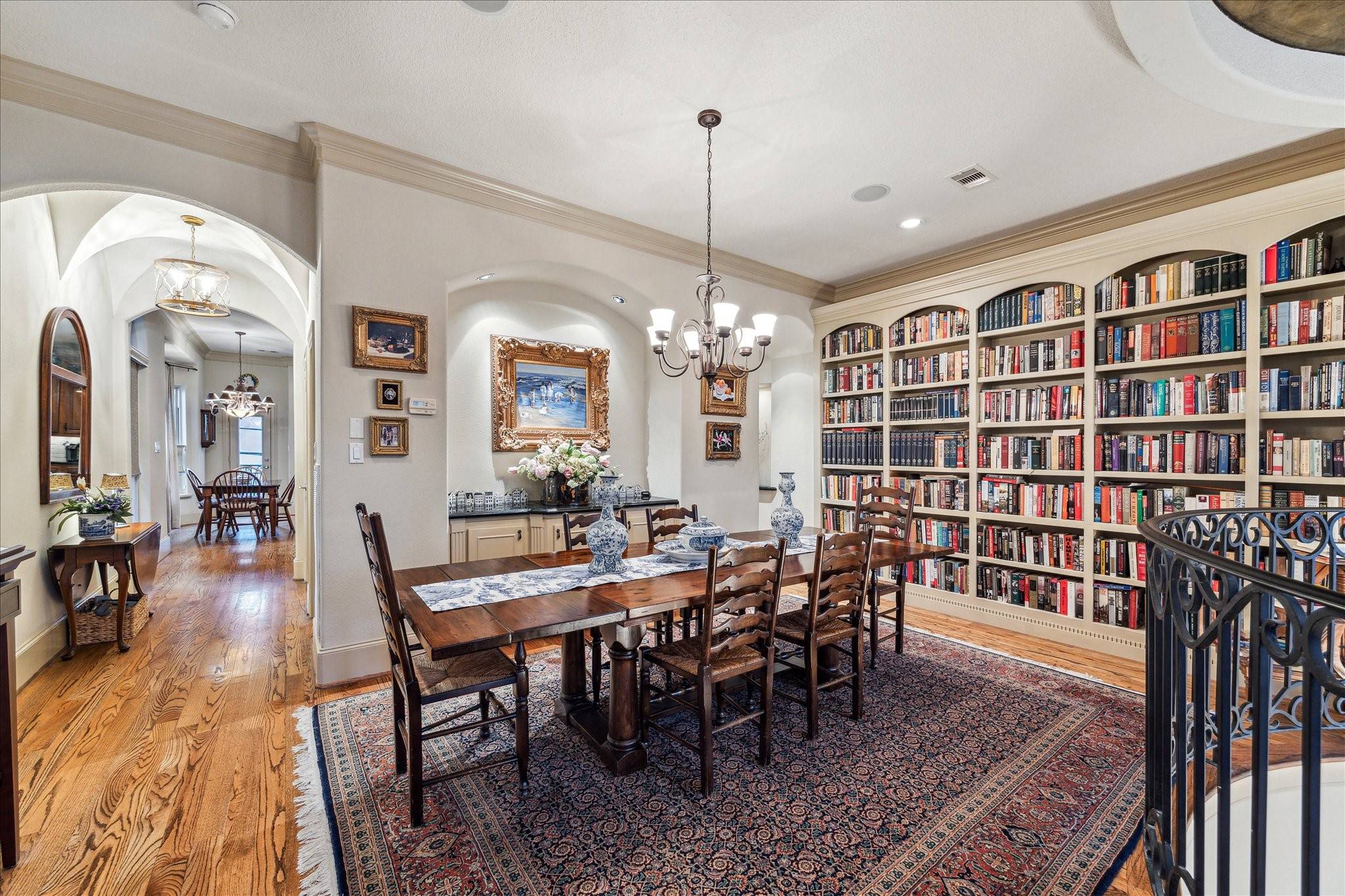 Houston, TX 77007,6417 Rodrigo Street