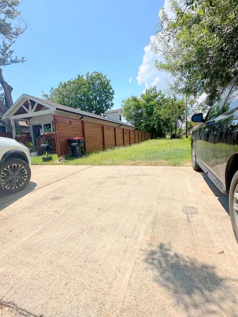 Baytown, TX 77520,1315 Pine ST