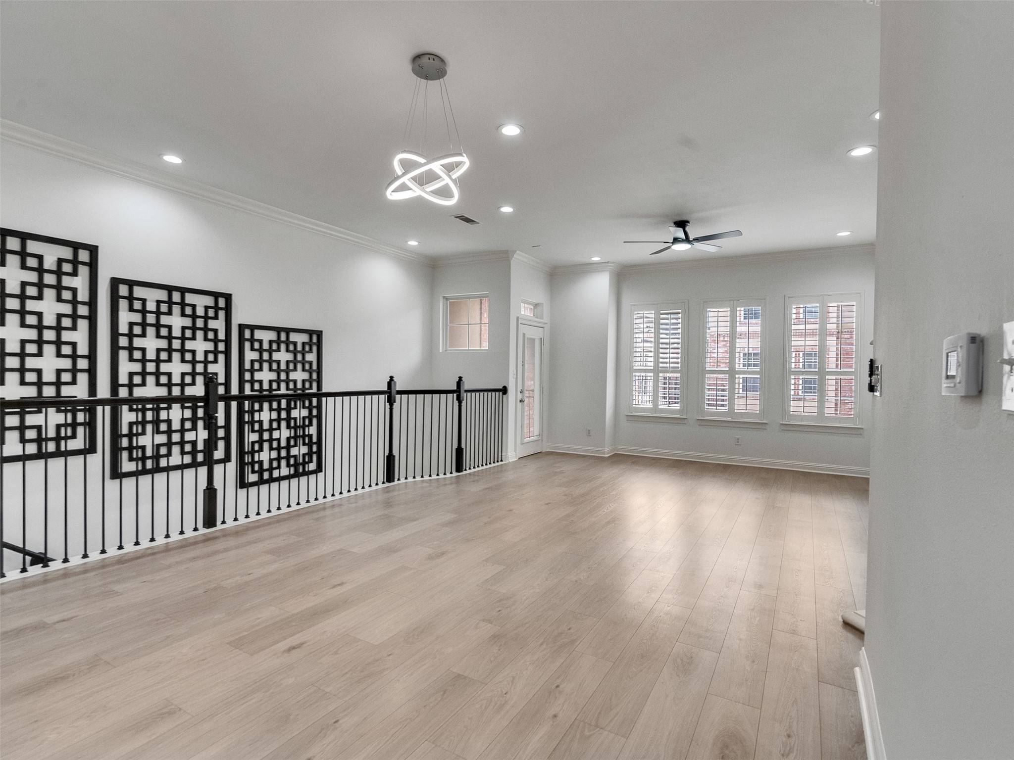 Houston, TX 77070,1 Versante CT