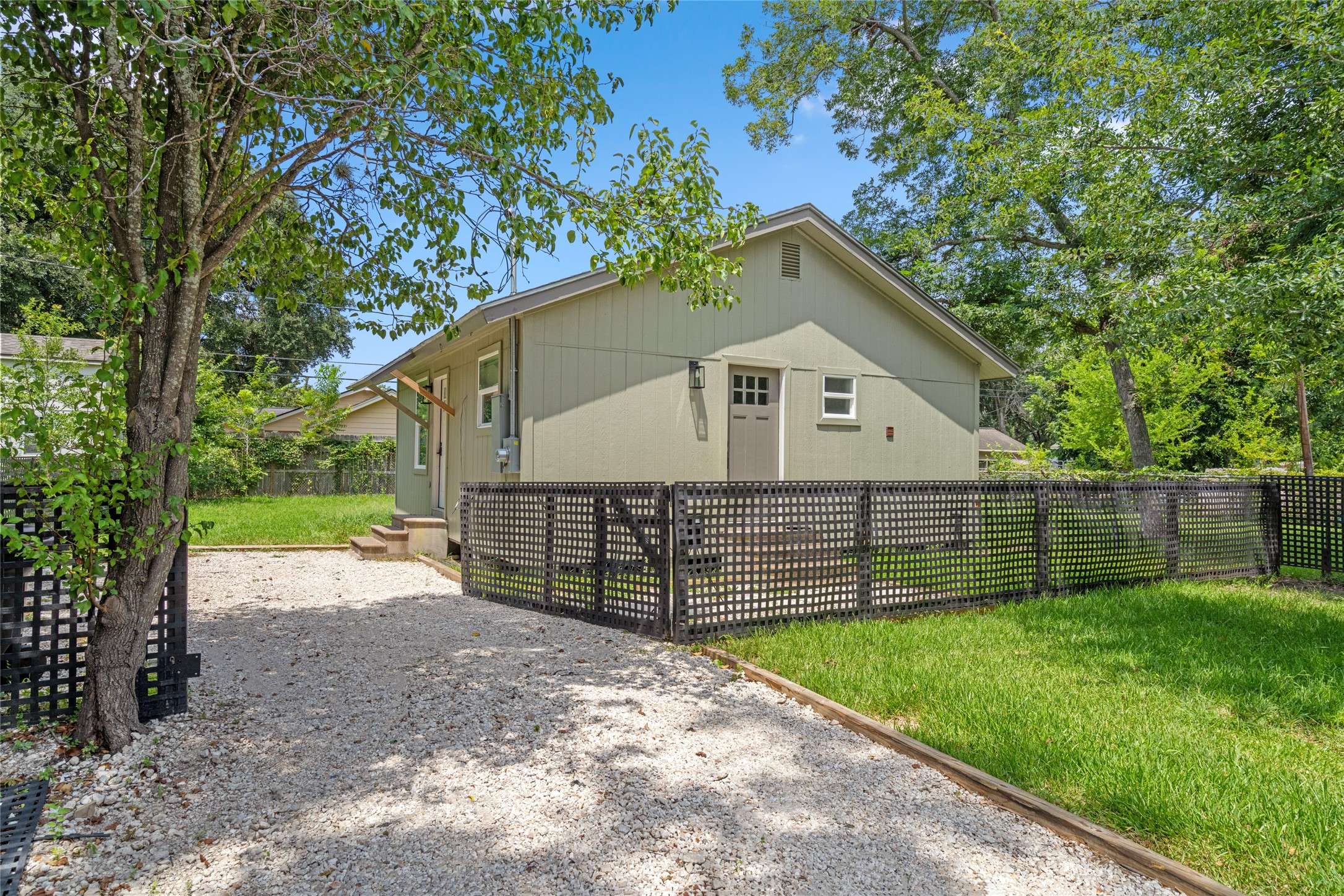 Houston, TX 77023,1904 Pasadena ST